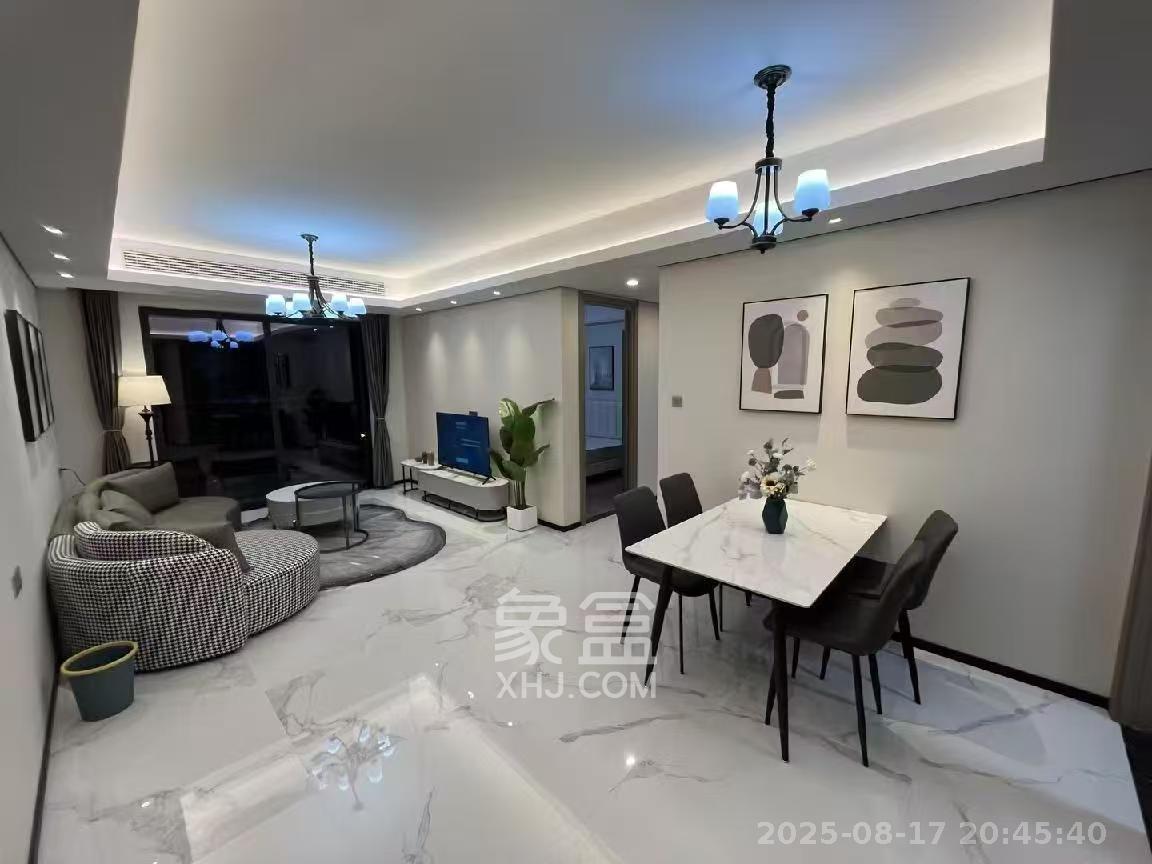 中海麓山境南区  3室1厅2卫   2800.00元/月室内图