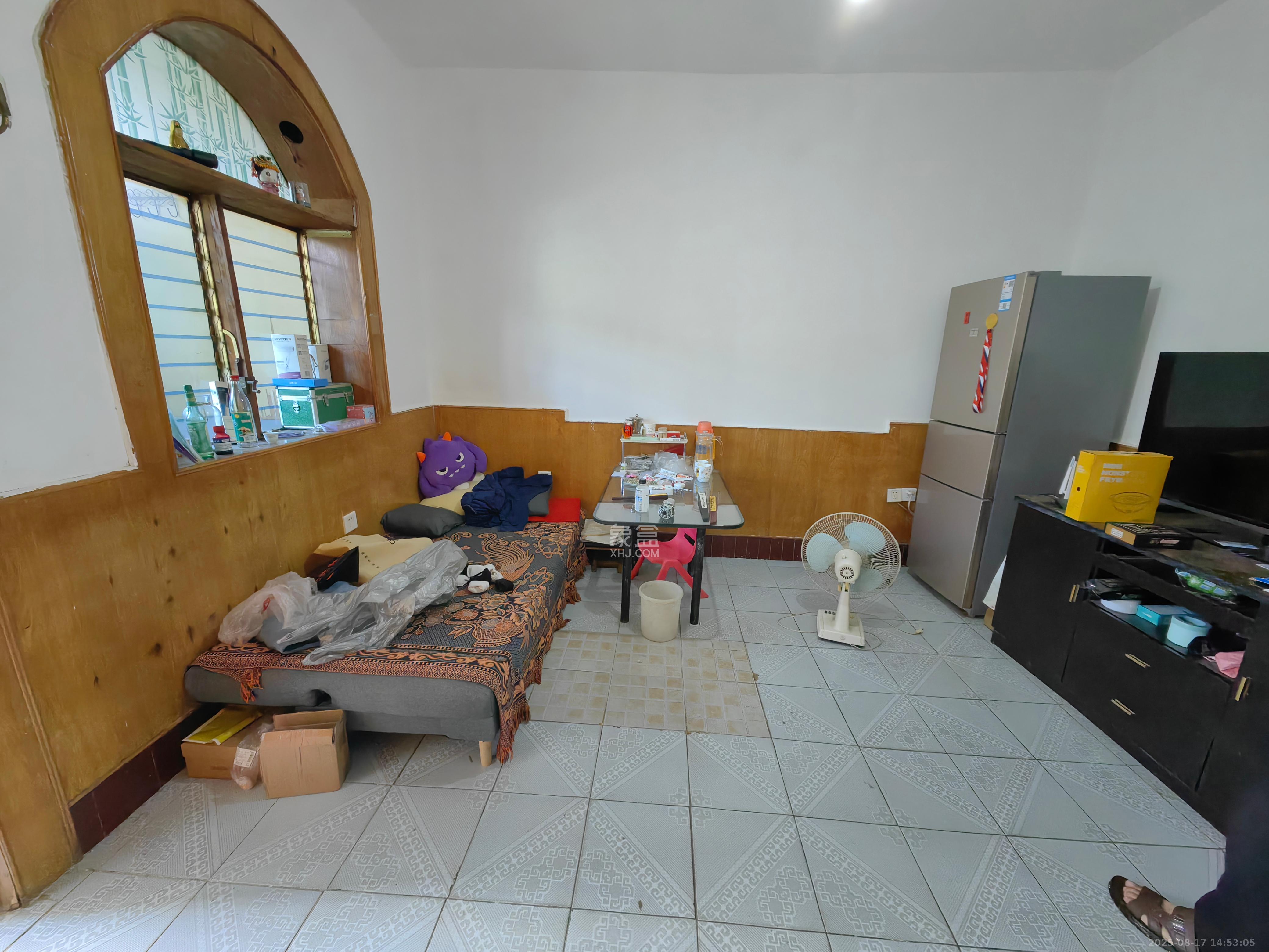 狮子山二片 2室1厅1卫 1200.0元/月 狮子山二片 2室1厅1卫 1200.0元/月室内图