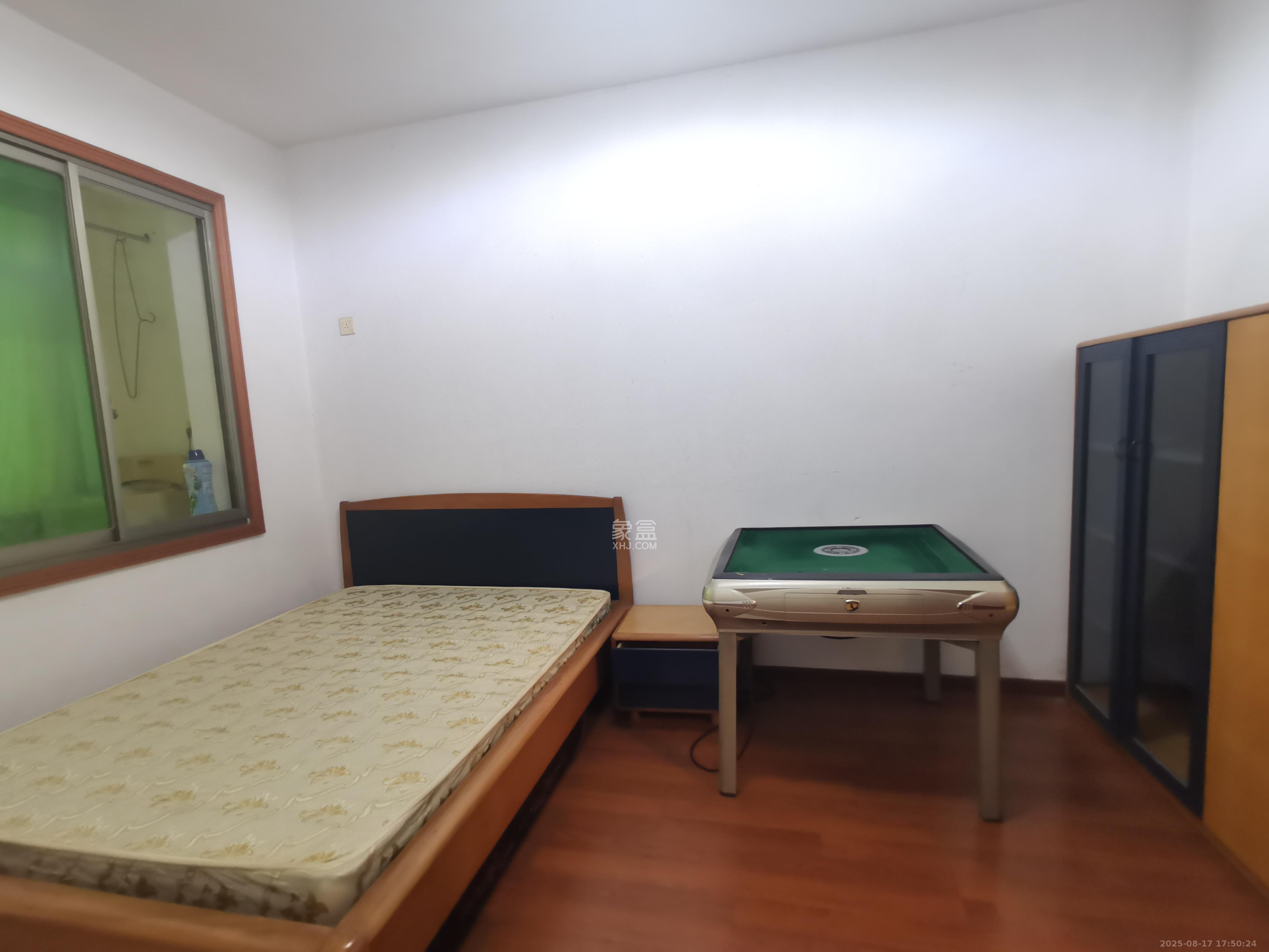 市直属机关宿舍  2室1厅1卫   1600.00元/月室内图
