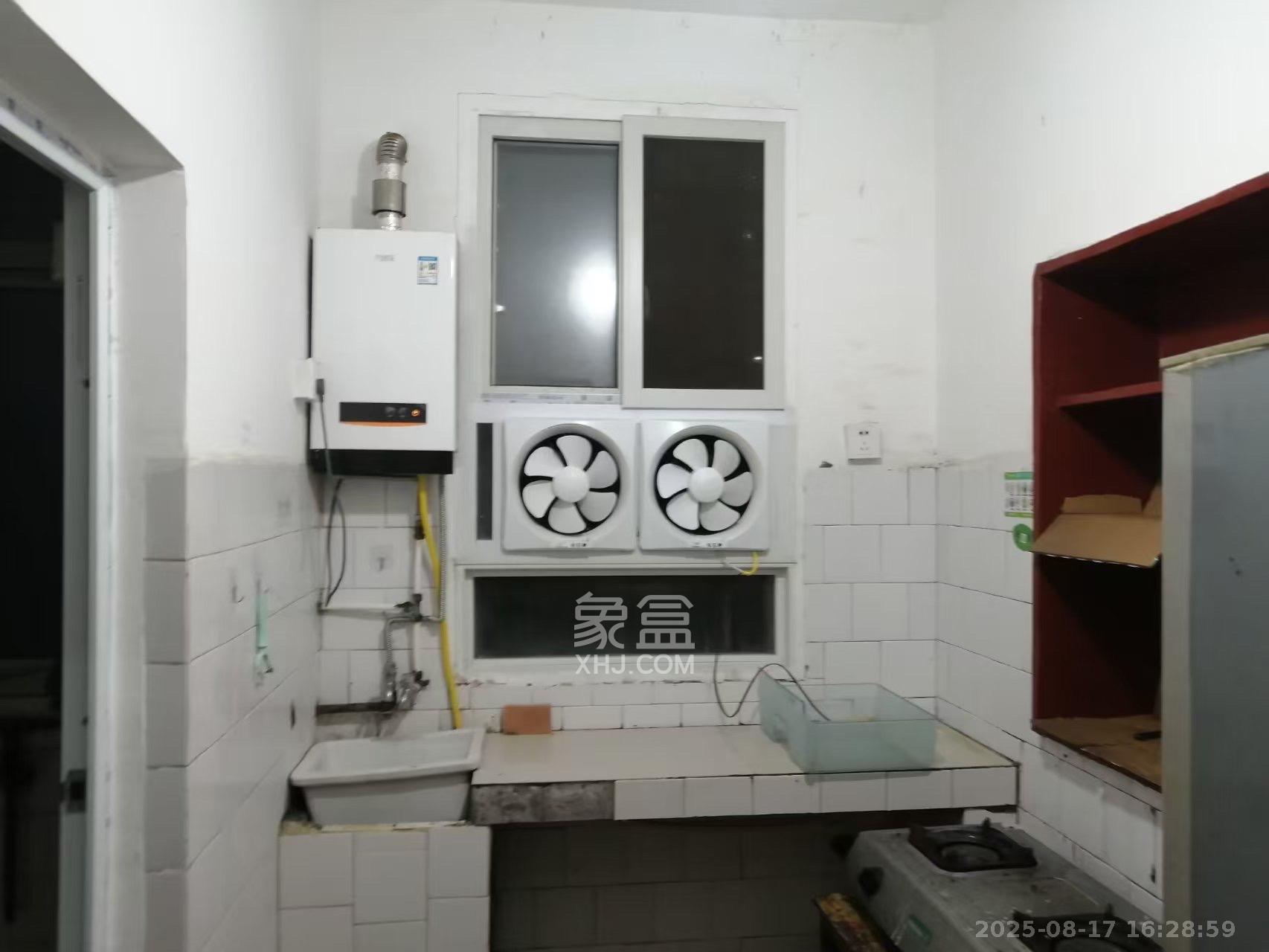 桔园小区1-8片  2室1厅1卫    1000.0元/月 桔园小区1-8片  2室1厅1卫    1000.0元/月室内图