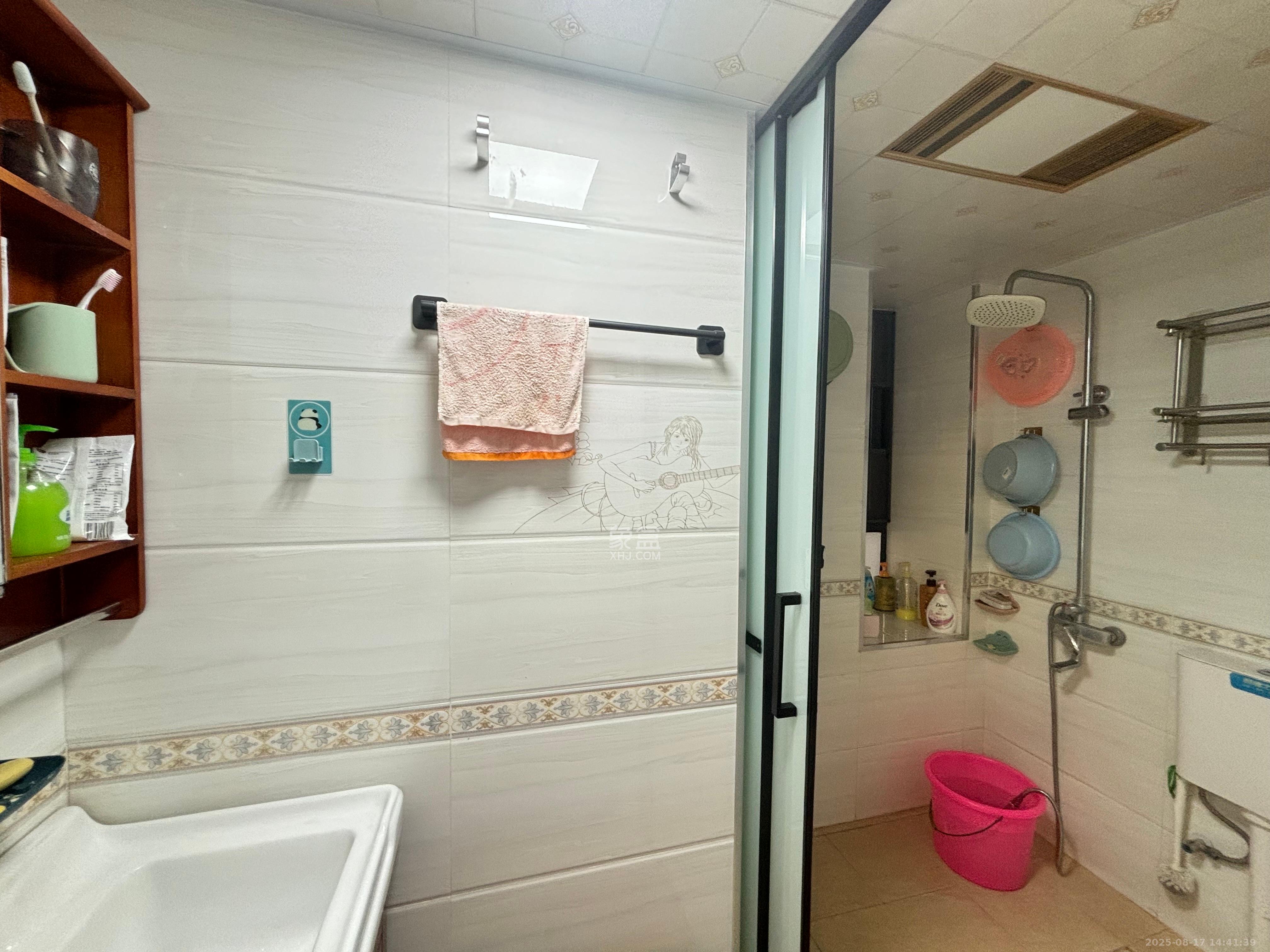 中南红领邦（红星嘉和苑）  3室2厅2卫    2200.0元/月室内图