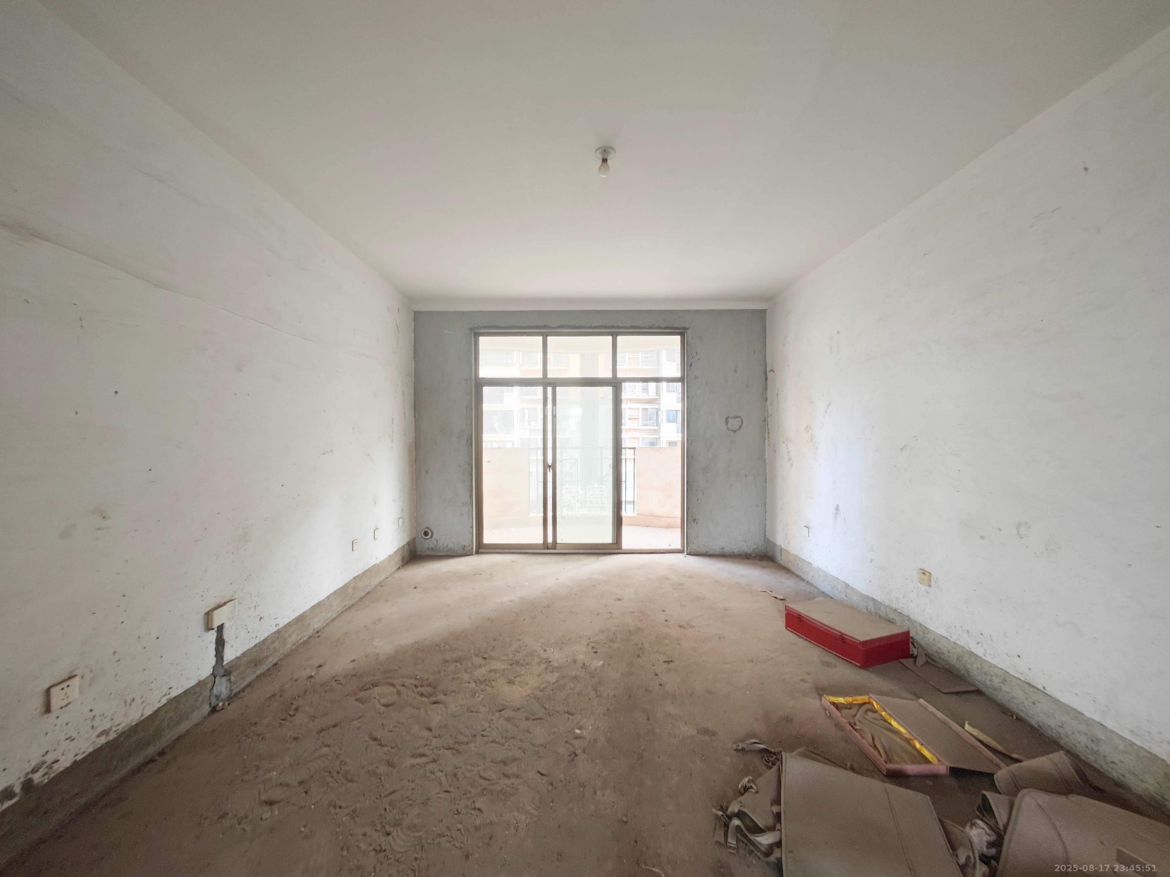 和顺苑(省公安厅单位房)  1室2厅2卫    156.0万 和顺苑(省公安厅单位房)  1室2厅2卫    156.0万