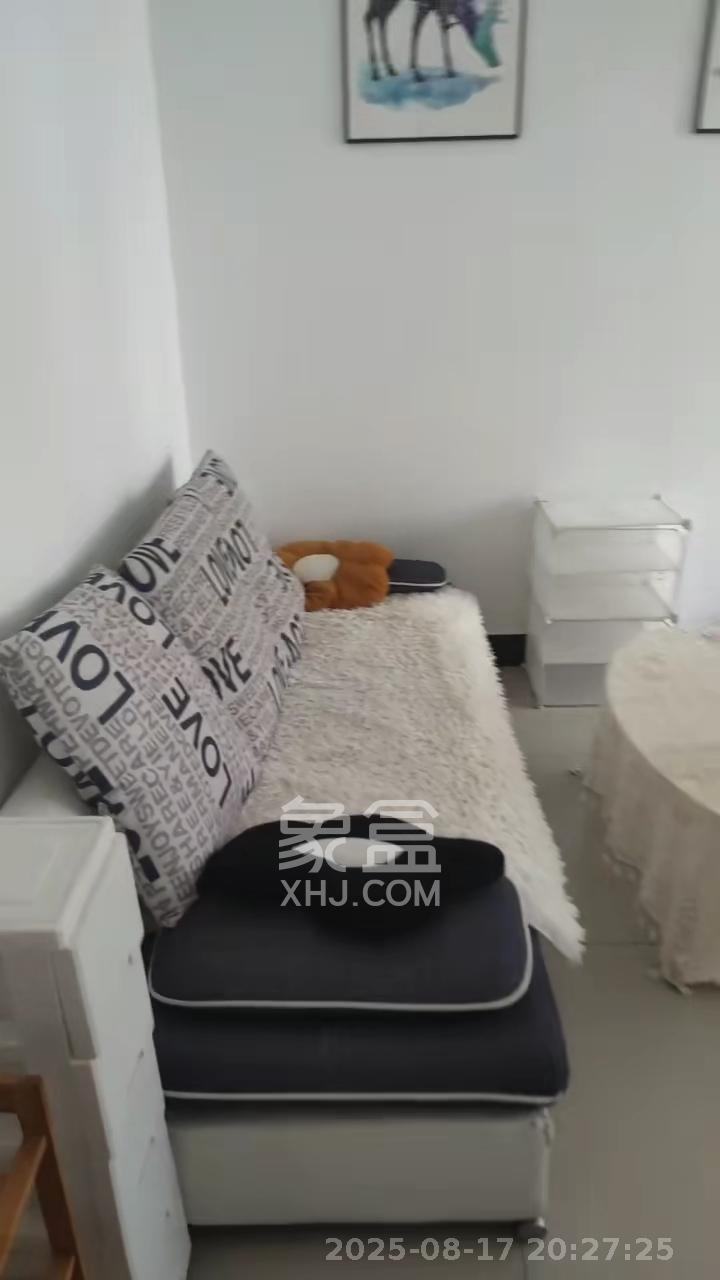 尚上美寓  2室1厅1卫    2600.0元/月 尚上美寓  2室1厅1卫    2600.0元/月室内图