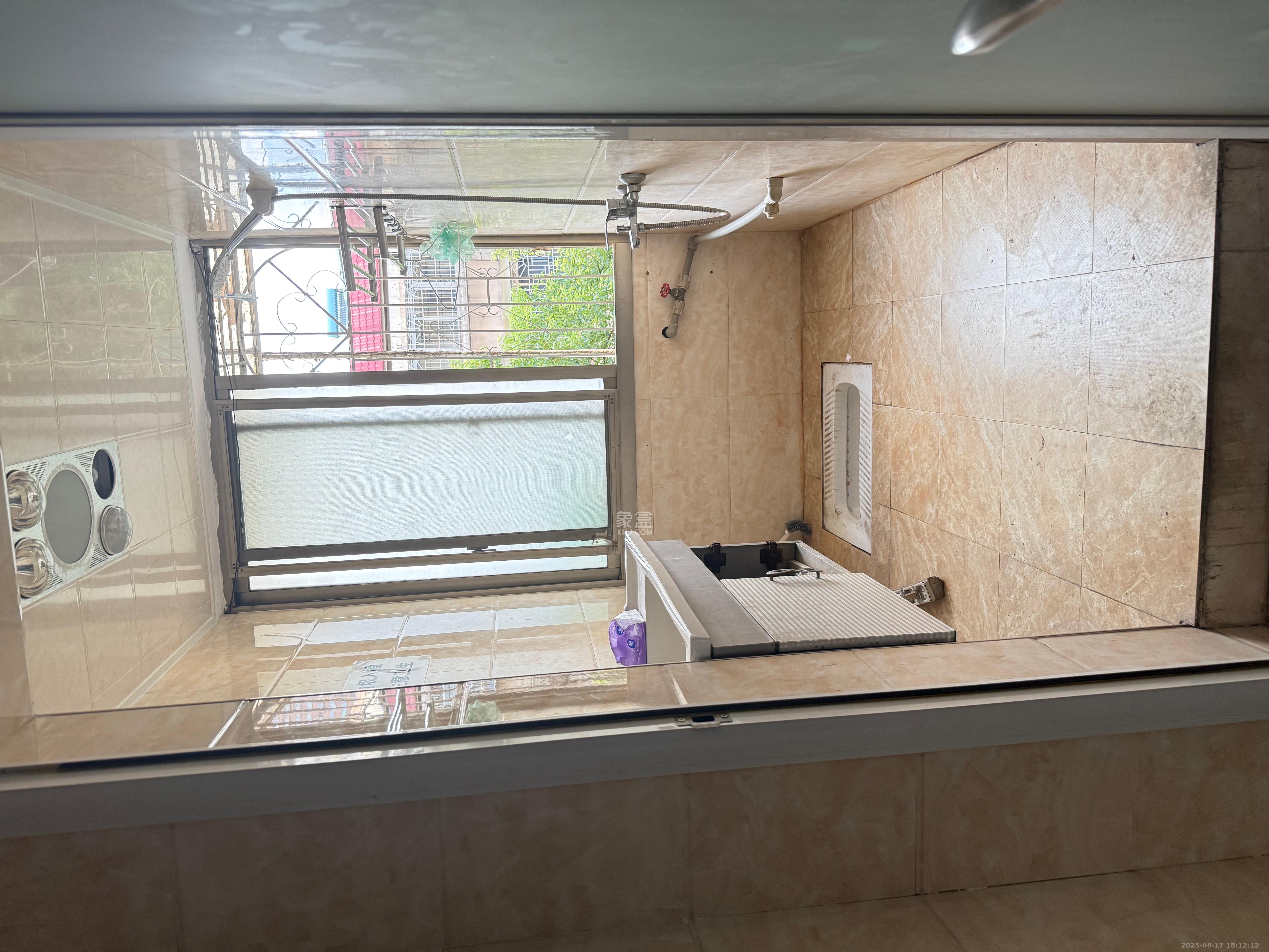 兰景花园 3室2厅1卫 1700.0元/月 兰景花园 3室2厅1卫 1700.0元/月室内图