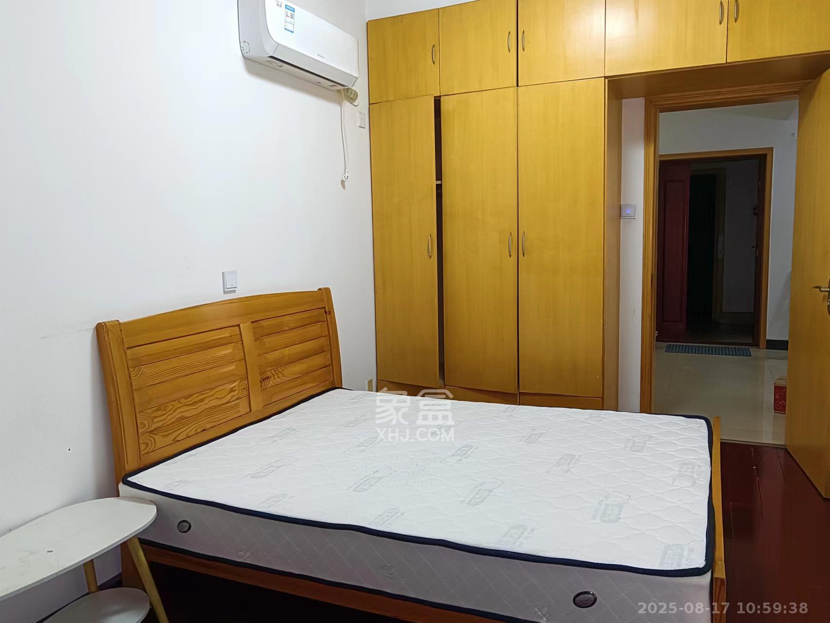 天城湖光山色 2室2厅1卫 1800.0元/月 天城湖光山色 2室2厅1卫 1800.0元/月室内图