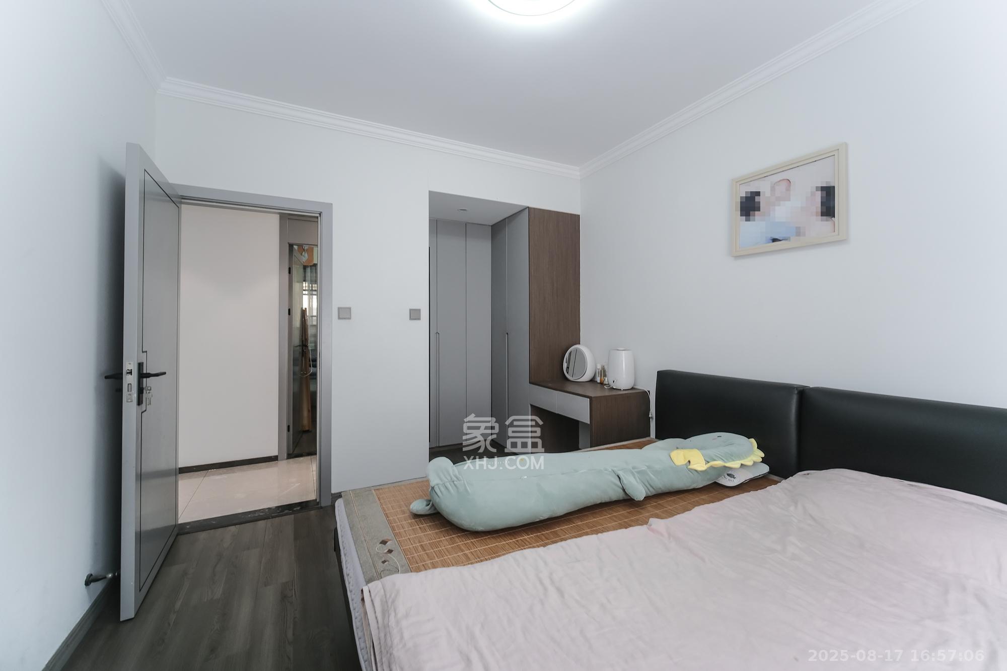 星城春晓 3室2厅1卫 75.8万 星城春晓 3室2厅1卫 75.8万卧室