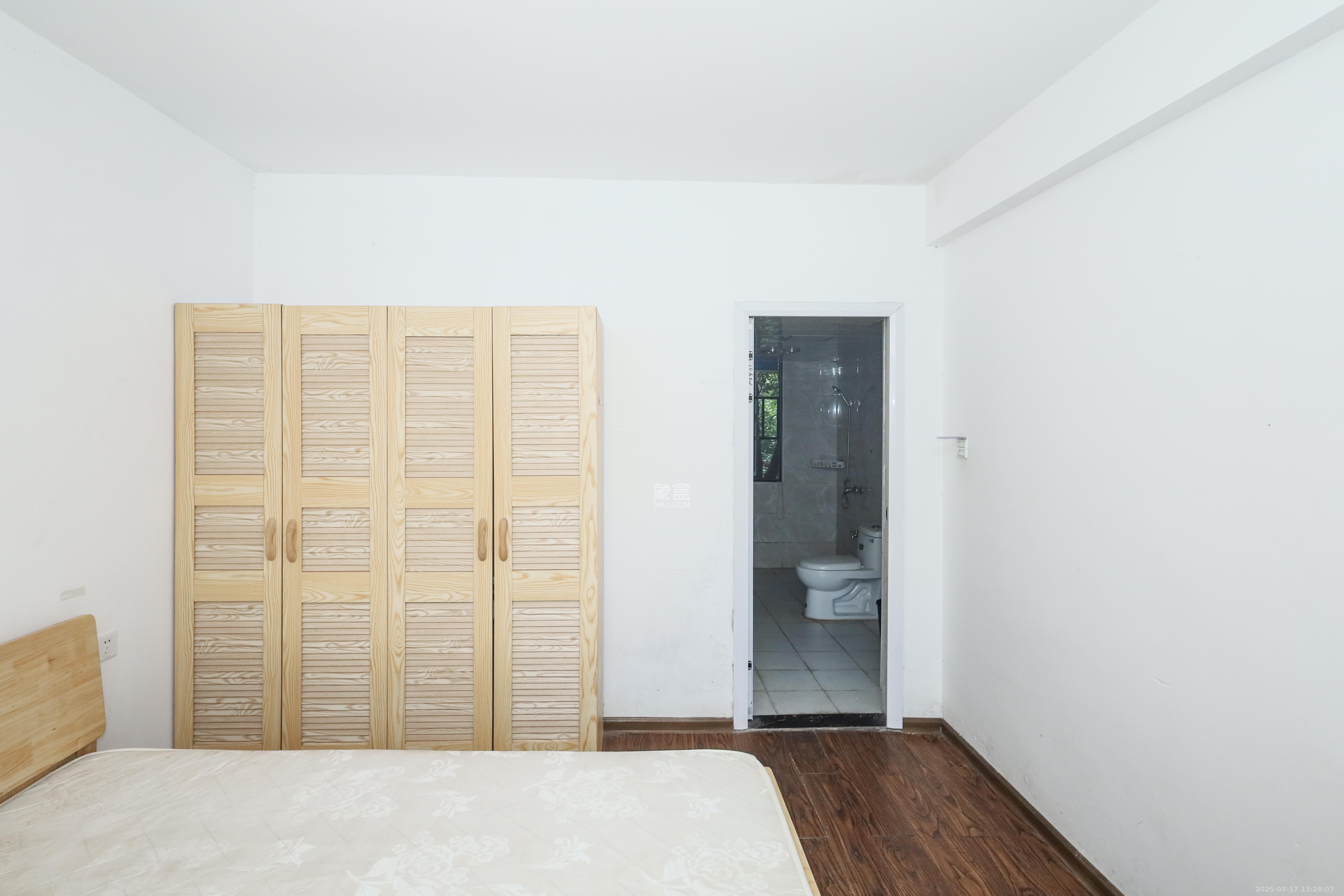 梅溪湖合能璞丽  3室2厅2卫    99.0万 梅溪湖合能璞丽  3室2厅2卫    99.0万卧室