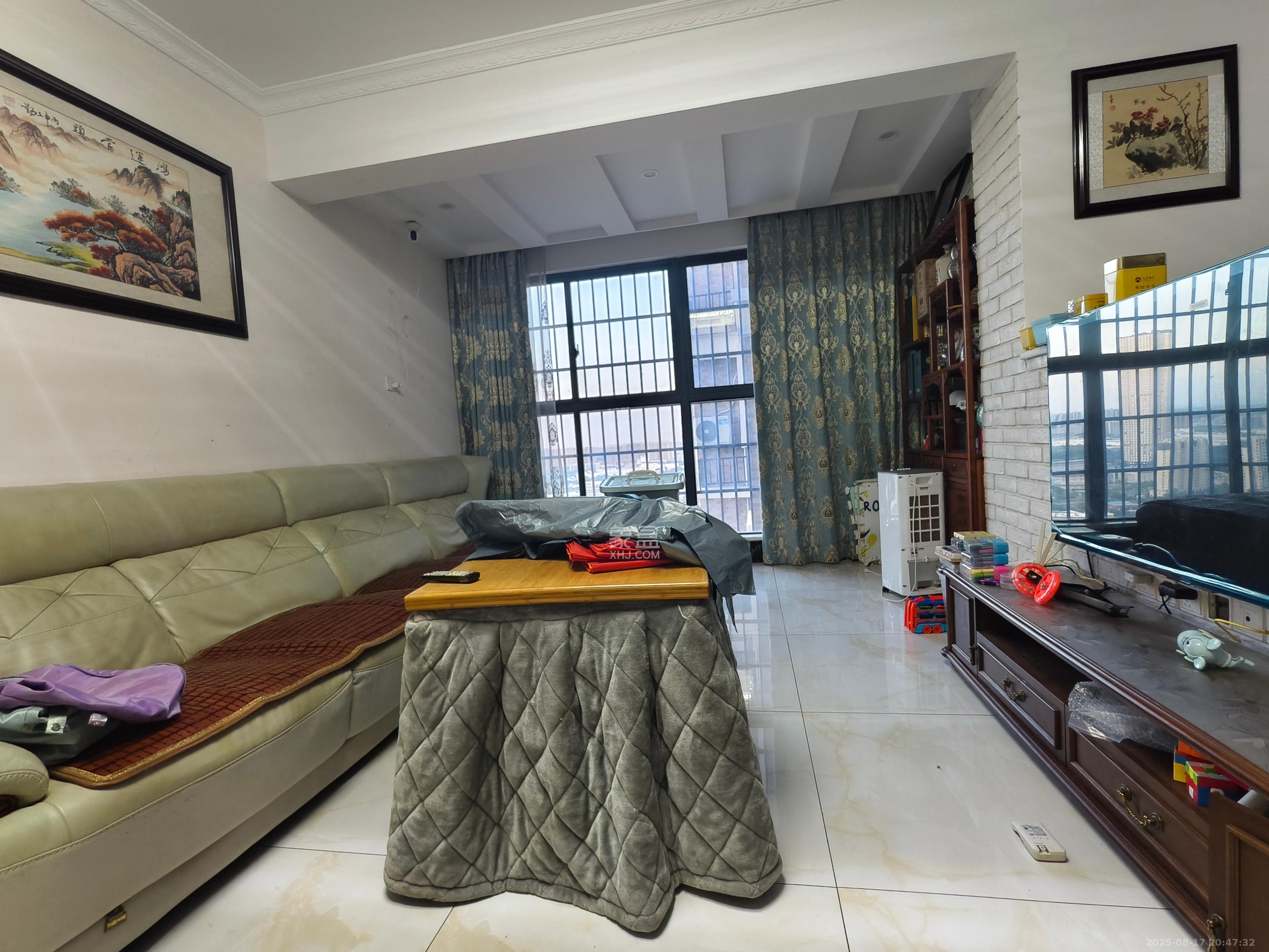 康桥长郡 3室2厅2卫 2200.0元/月 康桥长郡 3室2厅2卫 2200.0元/月室内图