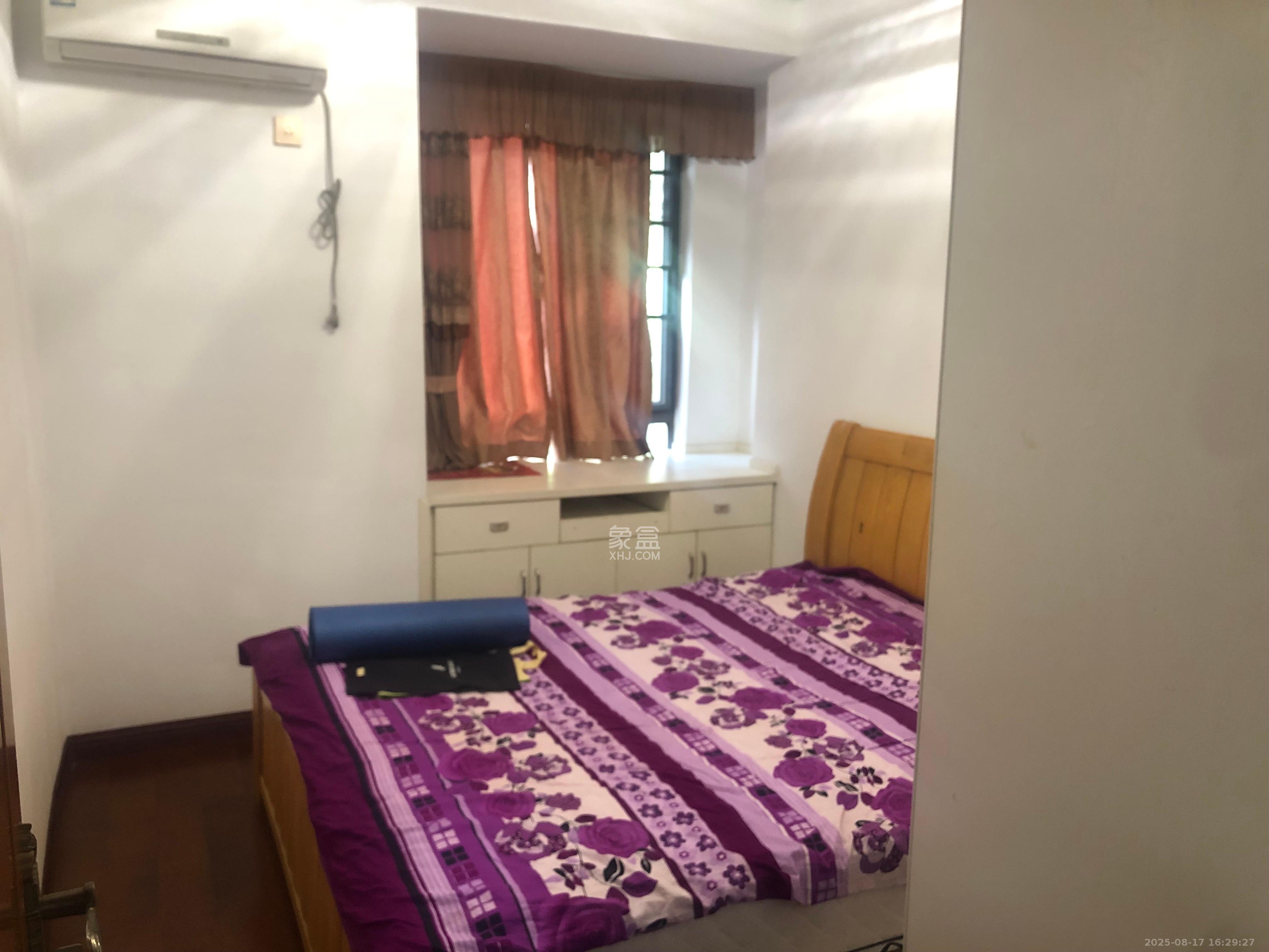 新华都万家城 3室2厅2卫 2000.0元/月 新华都万家城 3室2厅2卫 2000.0元/月室内图