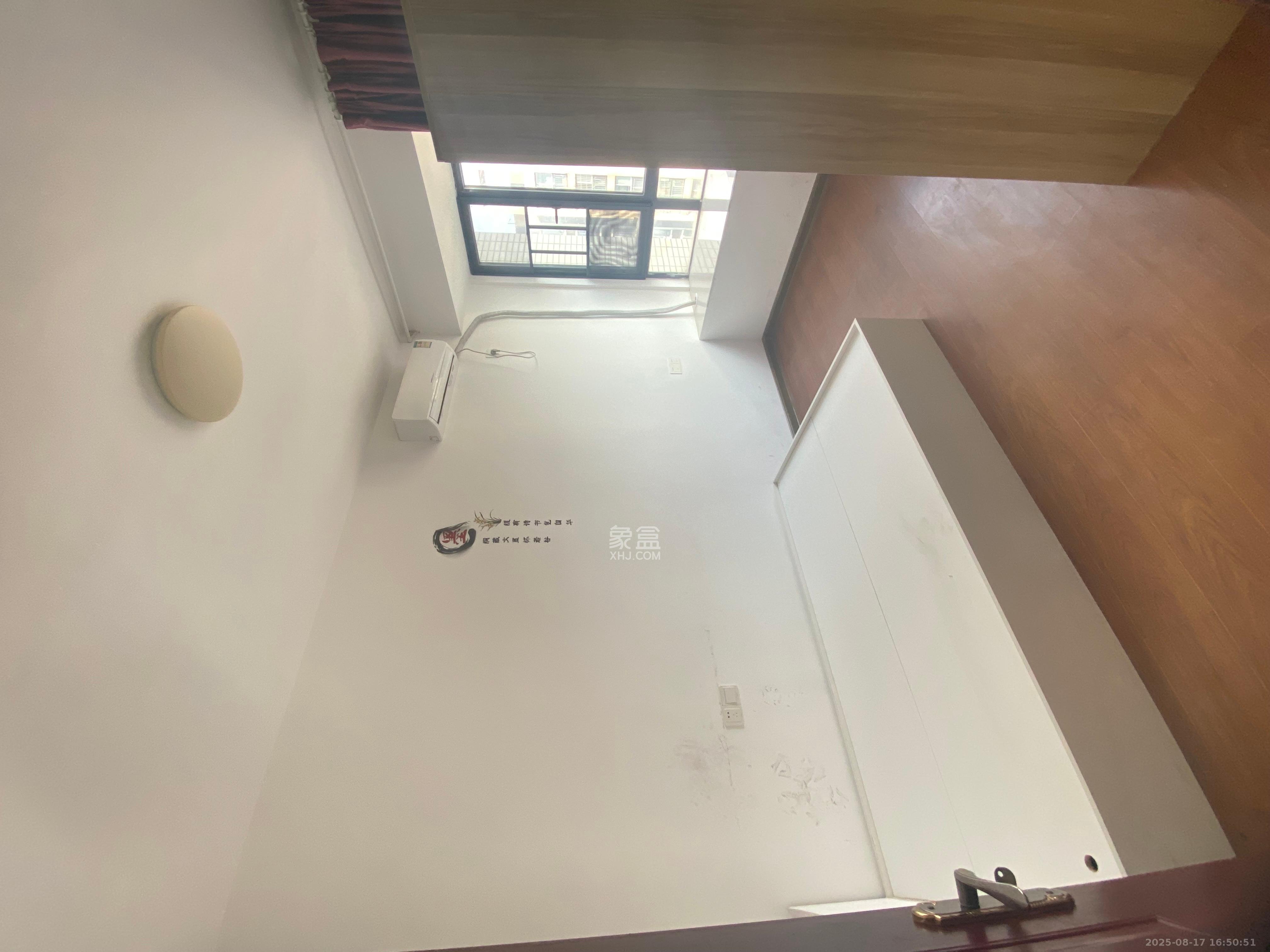 极目楚天  4室2厅2卫    2800.0元/月室内图