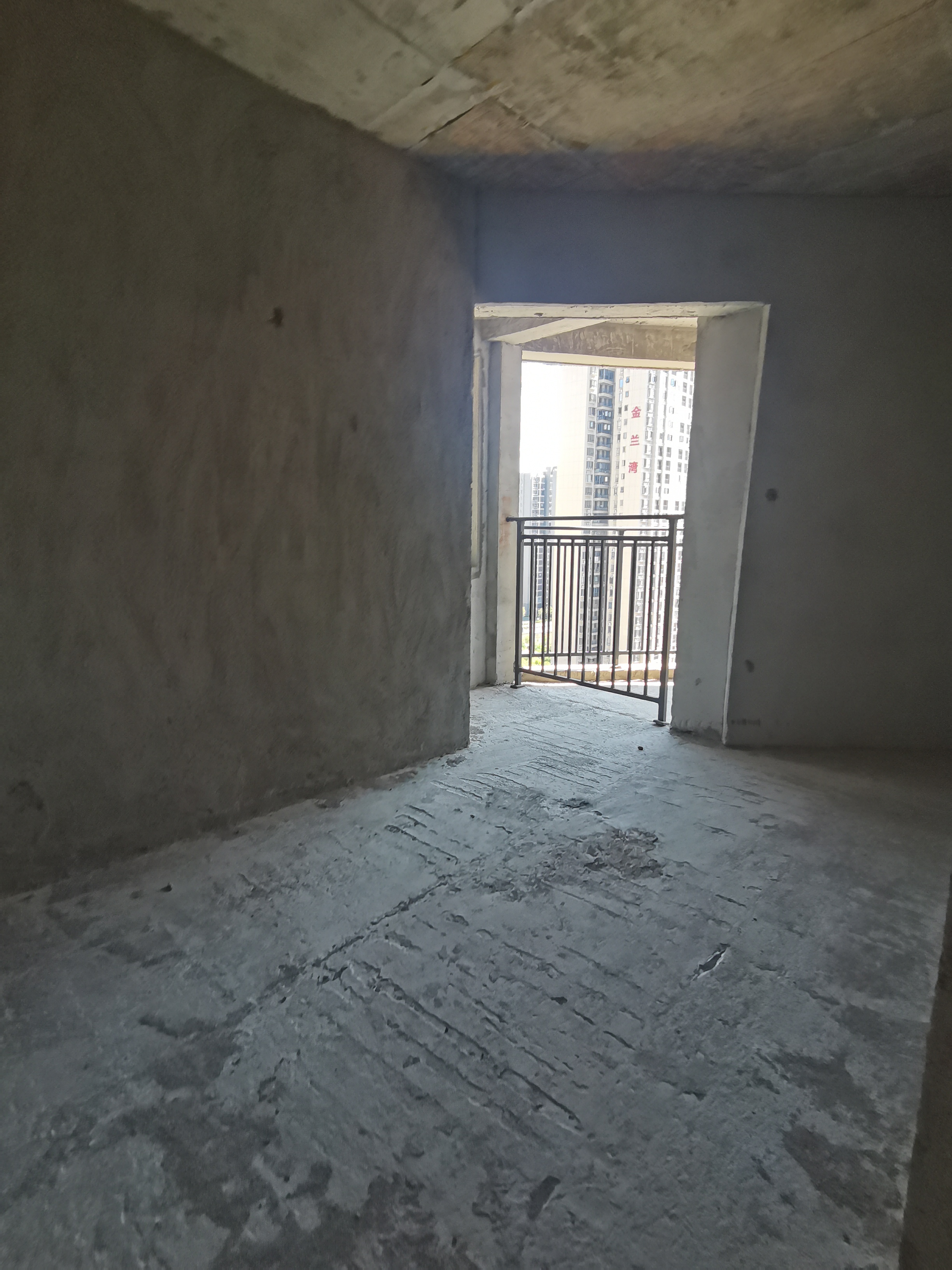 南苑上和三期 1室0厅0卫 46.0万 南苑上和三期 1室0厅0卫 46.0万客厅