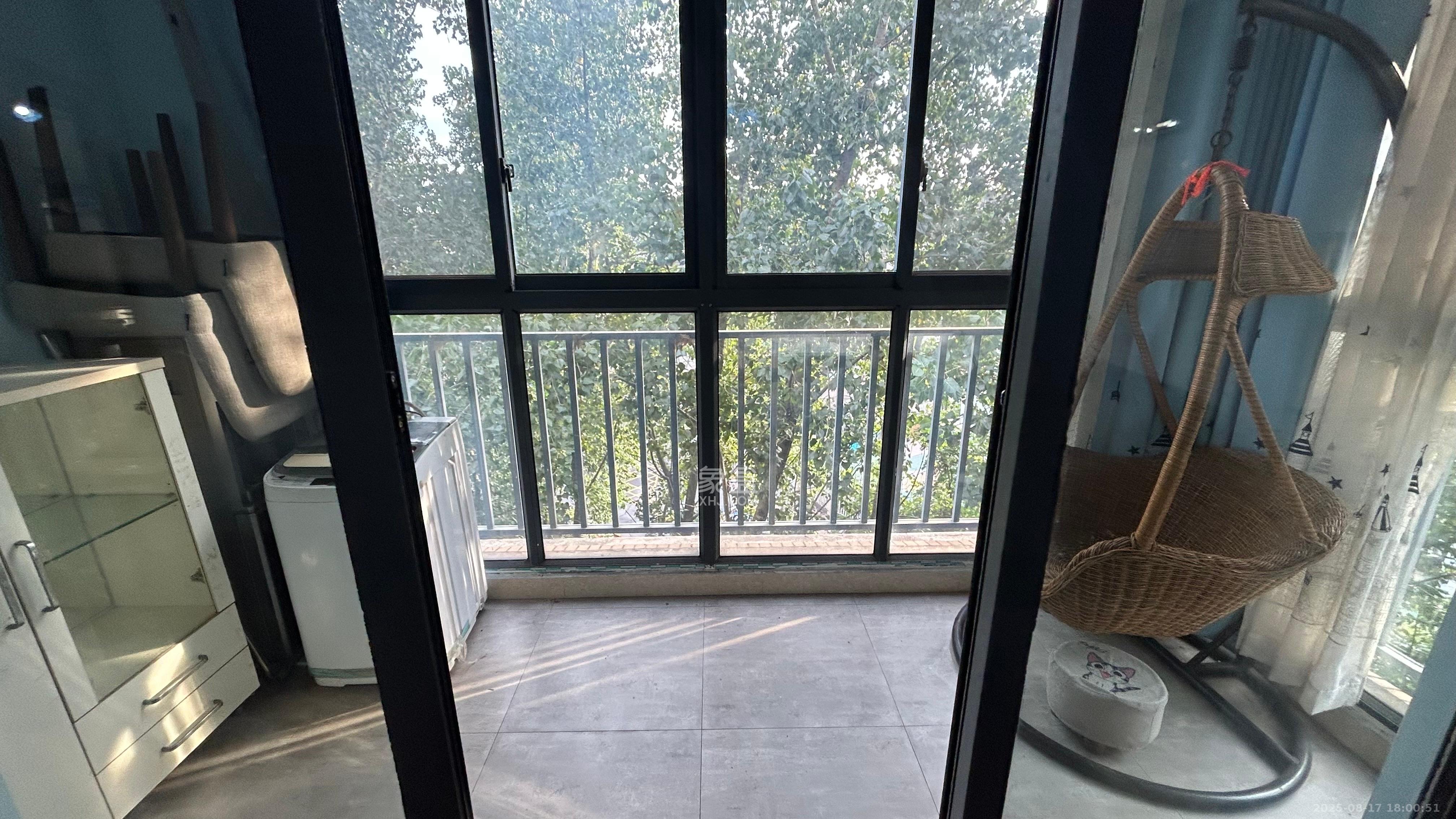 和美星城 2室2厅1卫 1650.0元/月 和美星城 2室2厅1卫 1650.0元/月室内图