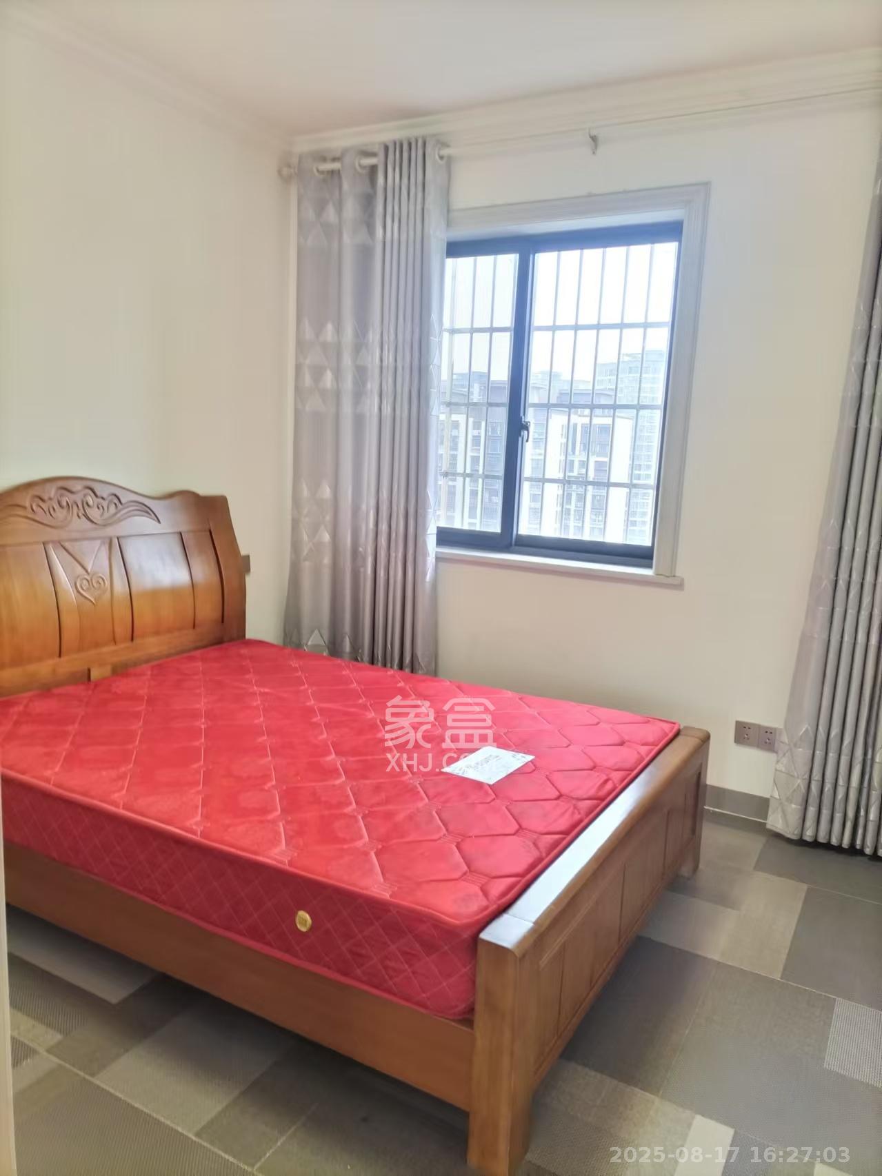 桥头家苑一期 3室2厅2卫 2100.0元/月 桥头家苑一期 3室2厅2卫 2100.0元/月室内图