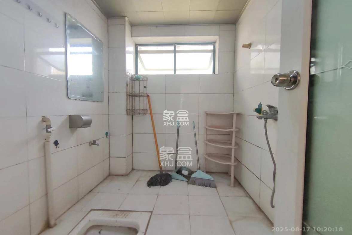 曙光大邸 2室2厅1卫 2400.0元/月 曙光大邸 2室2厅1卫 2400.0元/月室内图