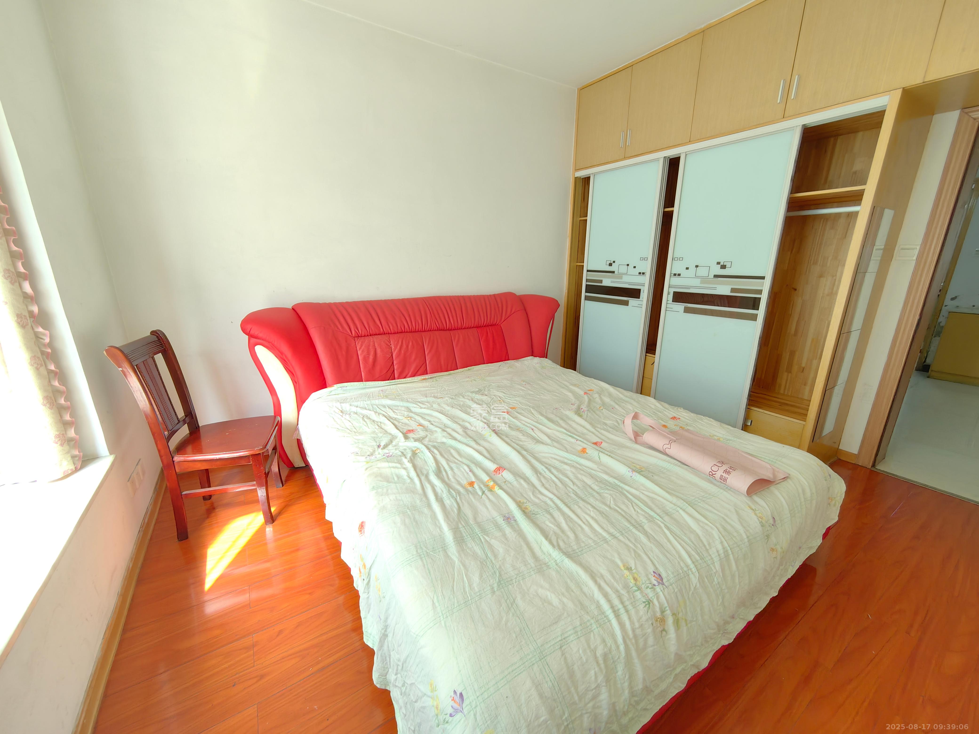 湘楚家园 2室2厅1卫 1000.0元/月 湘楚家园 2室2厅1卫 1000.0元/月室内图