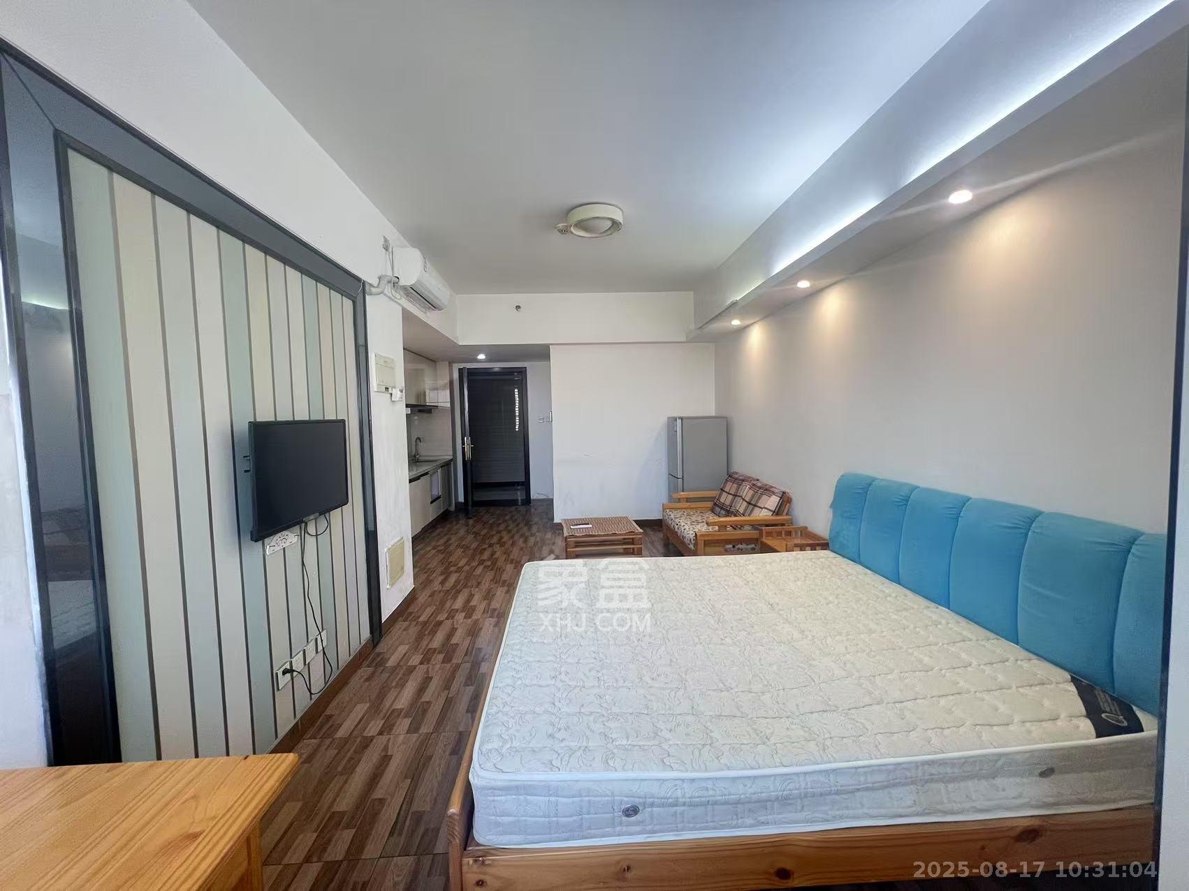 德思勤城市广场(宝格丽公寓) 1室1厅1卫 1600.0元/月 德思勤城市广场(宝格丽公寓) 1室1厅1卫 1600.0元/月室内图