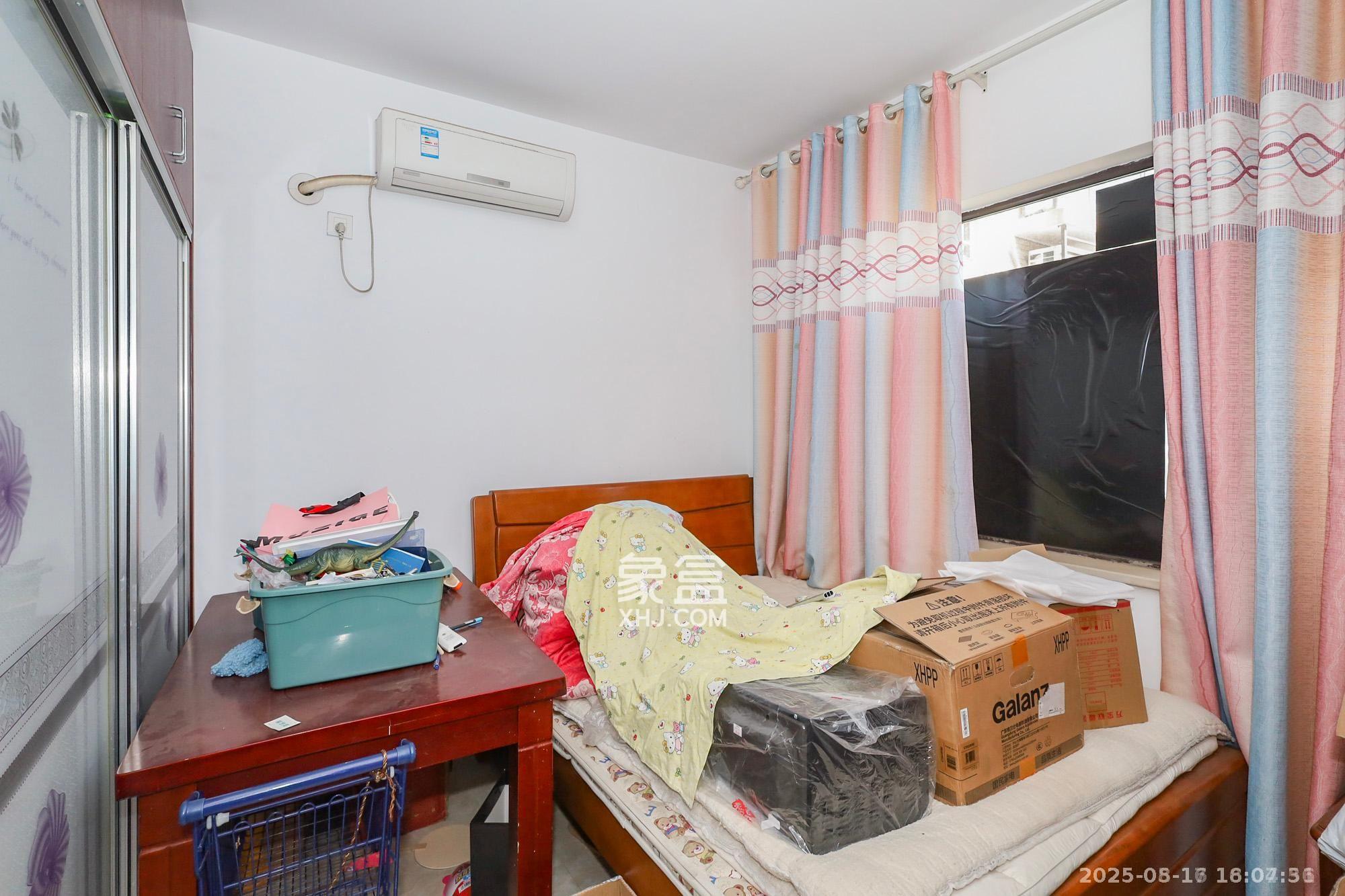 钰龙天下二期(钰龙佳园) 2室2厅1卫 2600.0元/月 钰龙天下二期(钰龙佳园) 2室2厅1卫 2600.0元/月室内图