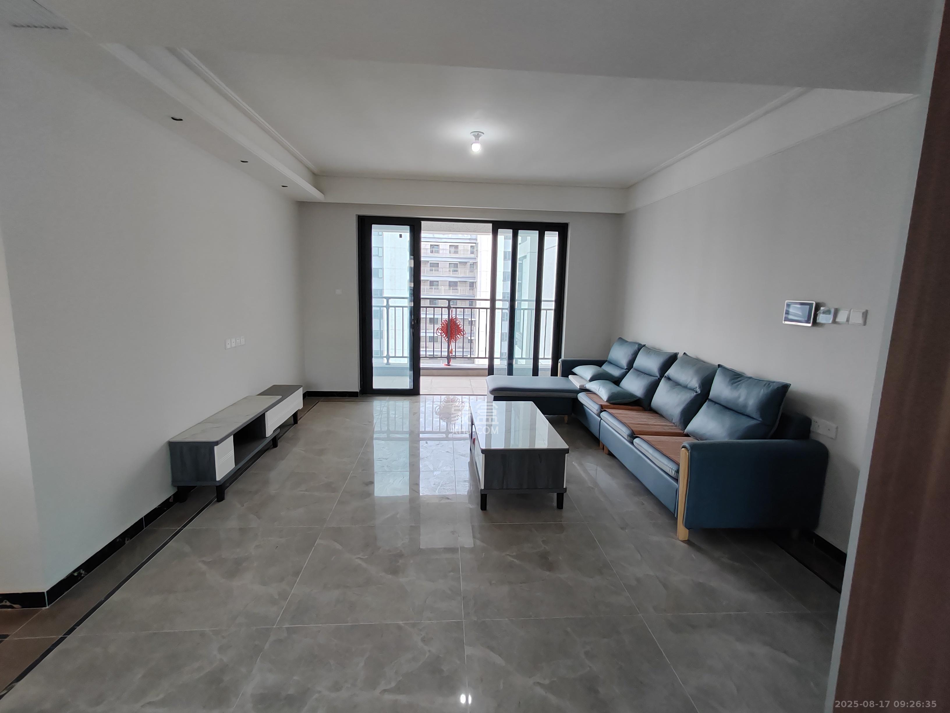 保利恒伟时光印象 4室2厅2卫 2800.0元/月 保利恒伟时光印象 4室2厅2卫 2800.0元/月室内图