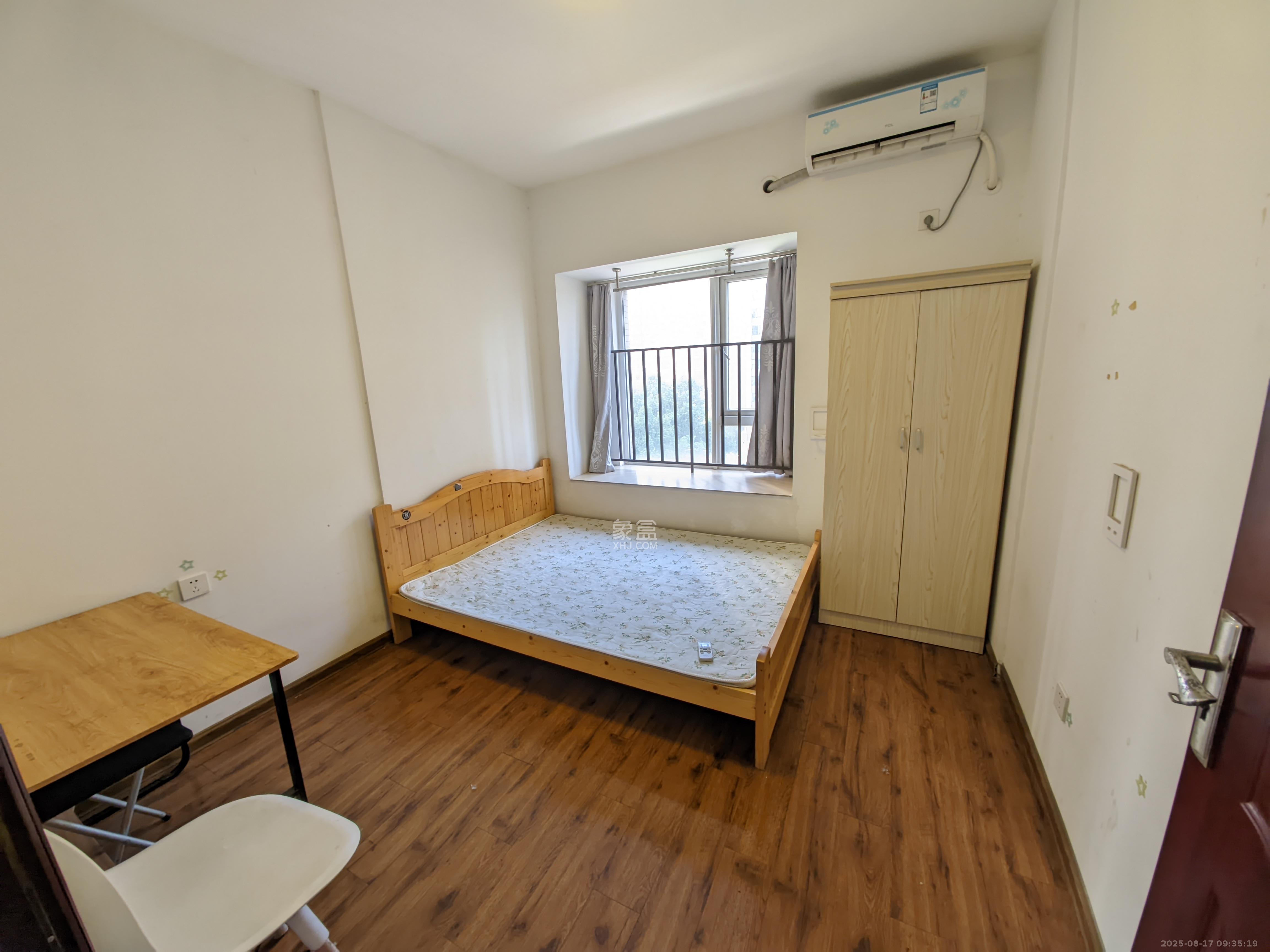 金地格林公馆 3室2厅2卫 3000.0元/月 金地格林公馆 3室2厅2卫 3000.0元/月室内图