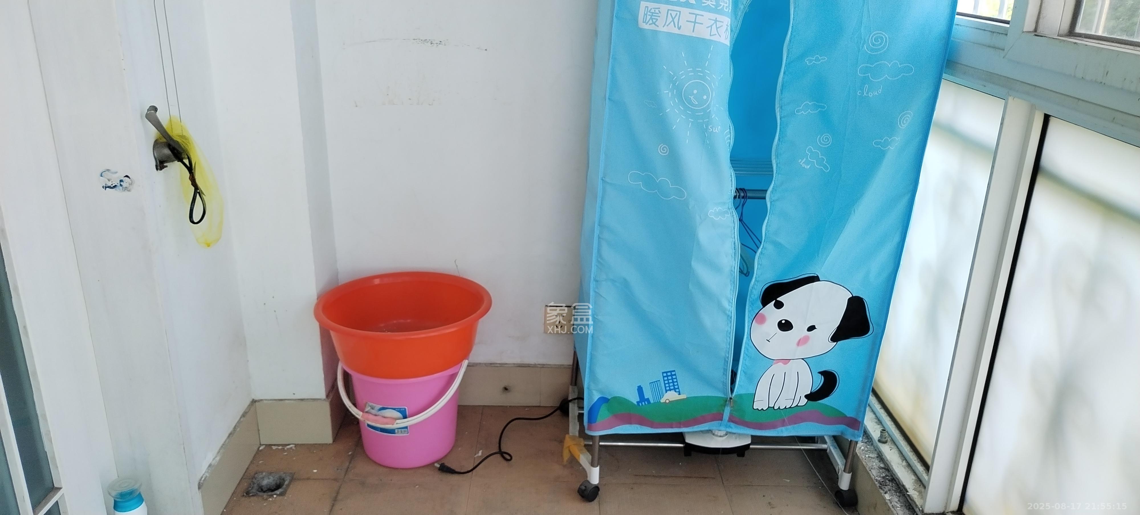 新点苑  4室2厅2卫    1800.0元/月室内图