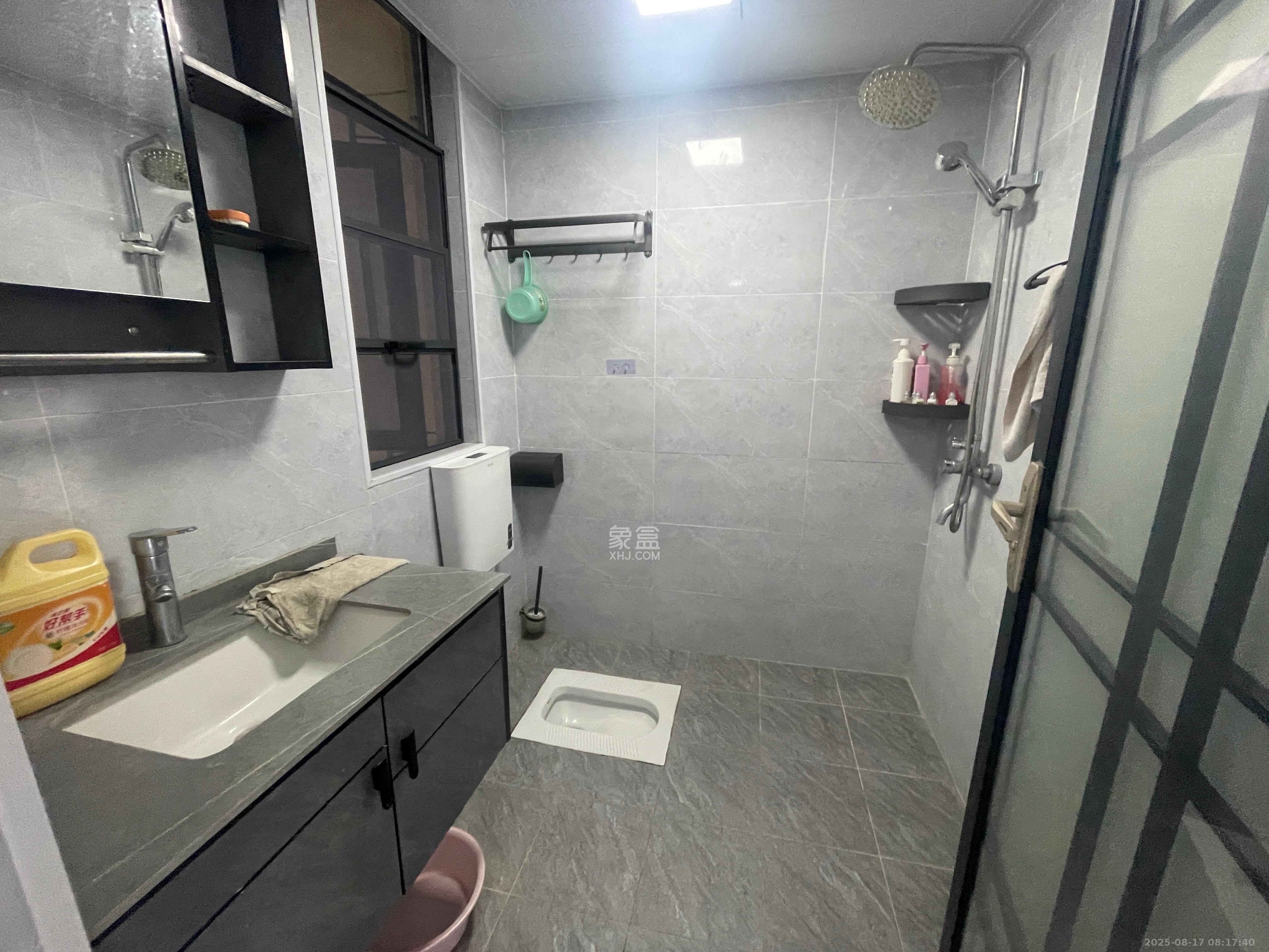 建投象山国际  3室2厅2卫    3000.0元/月 建投象山国际  3室2厅2卫    3000.0元/月室内图