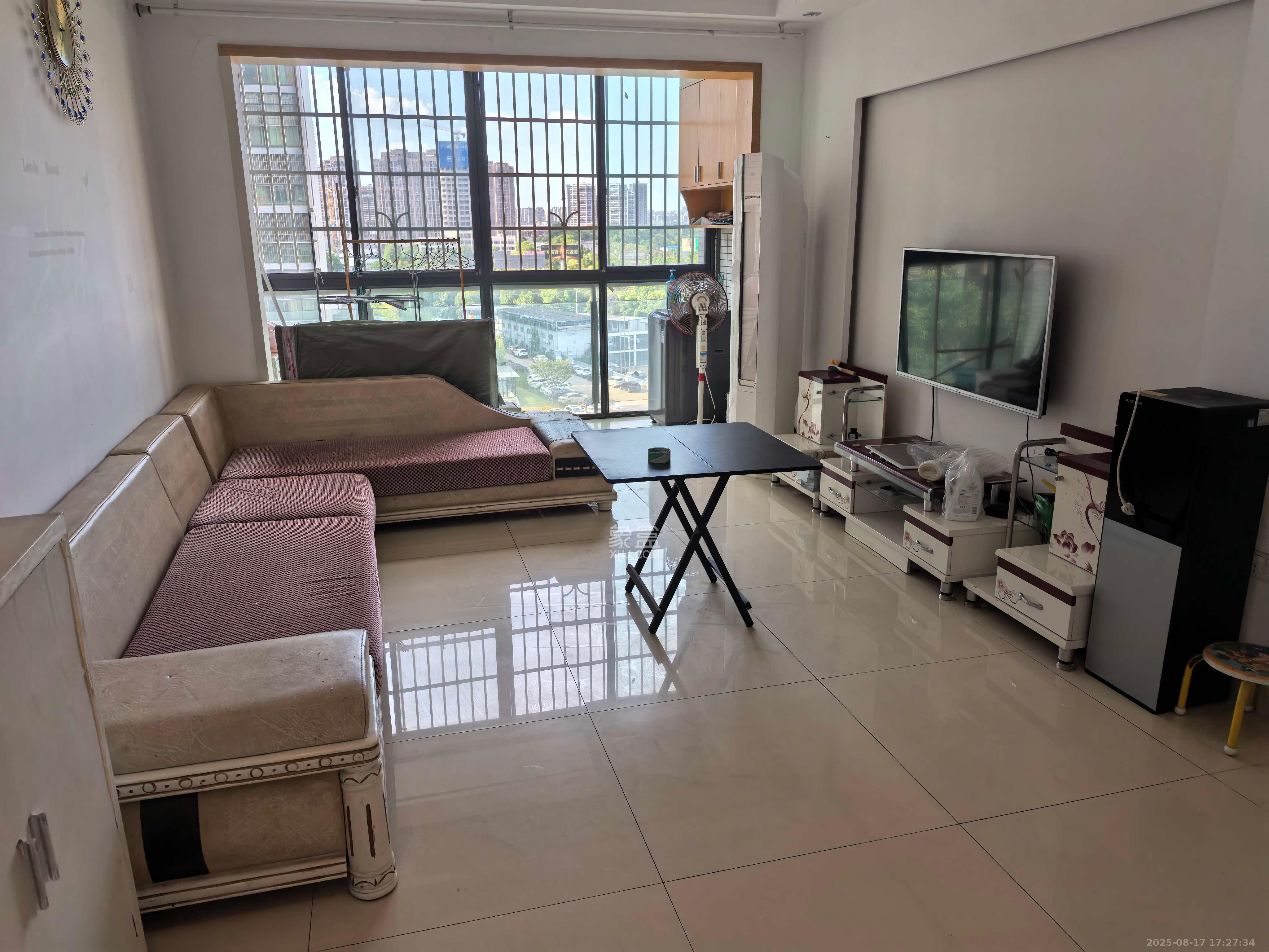 星城映象 2室2厅1卫 2200.0元/月 星城映象 2室2厅1卫 2200.0元/月室内图