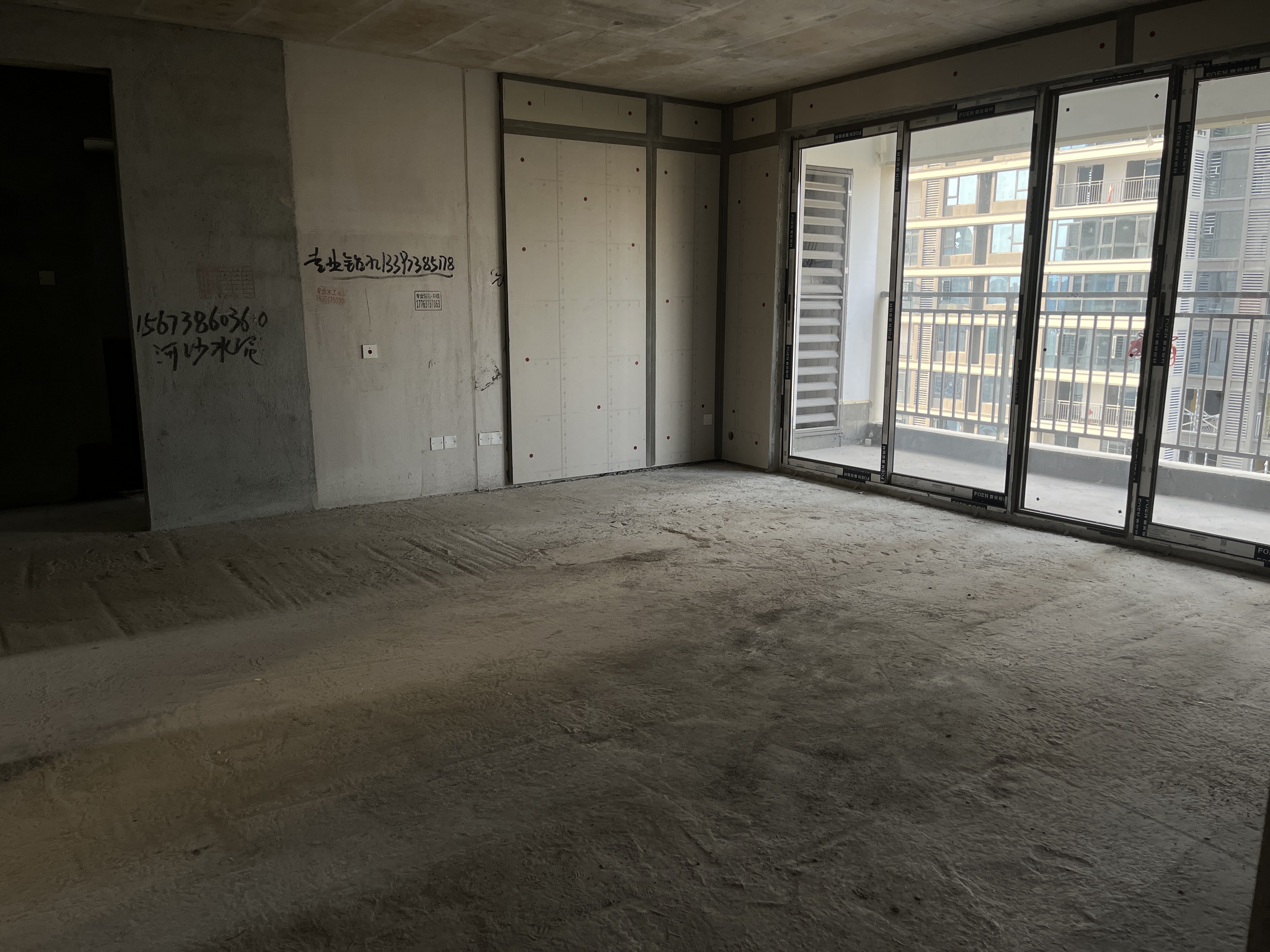 吾悦广场 3室2厅2卫 77.8万 吾悦广场 3室2厅2卫 77.8万客厅