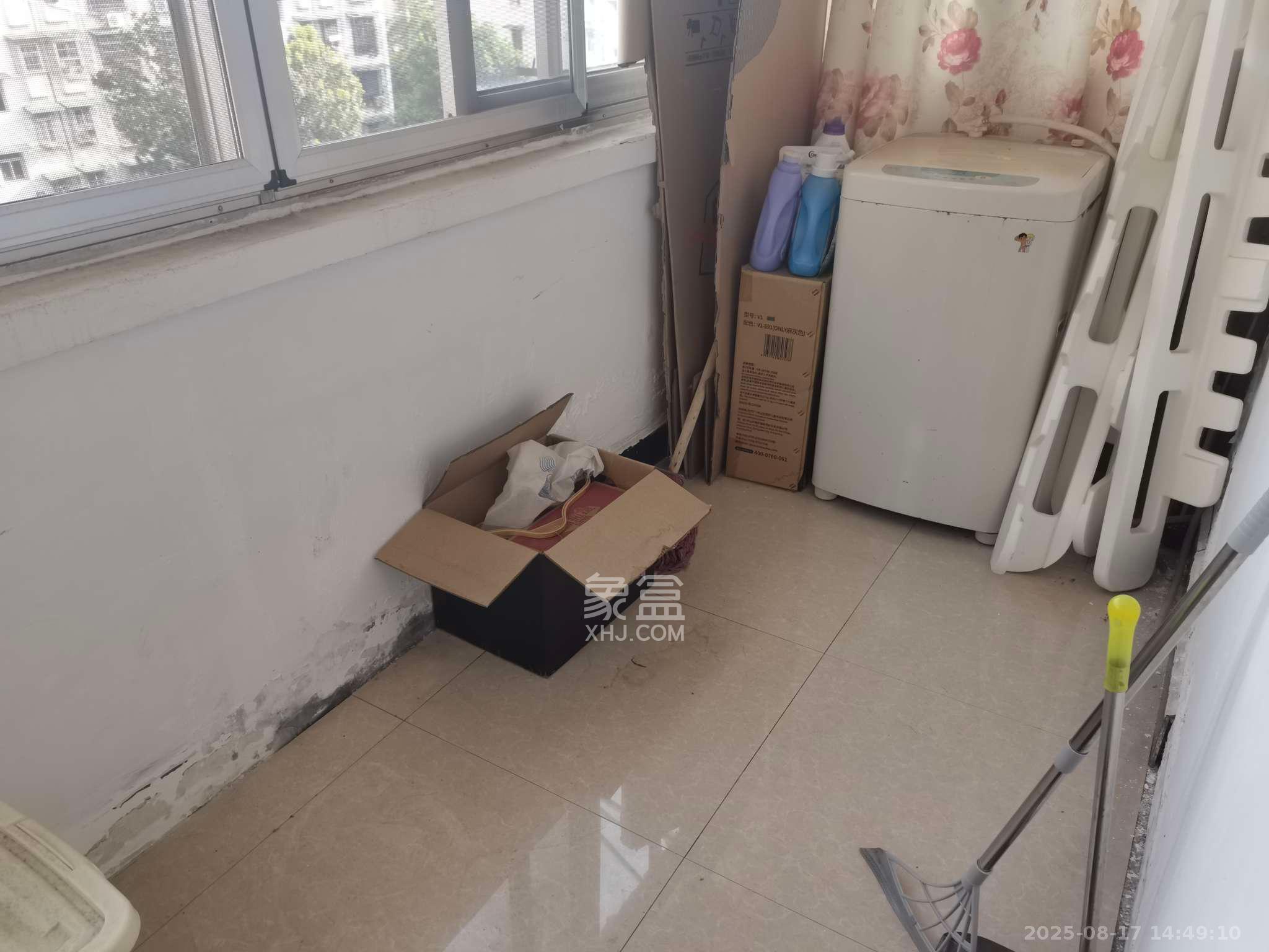 红旗区二片  2室1厅1卫   1800.00元/月室内图