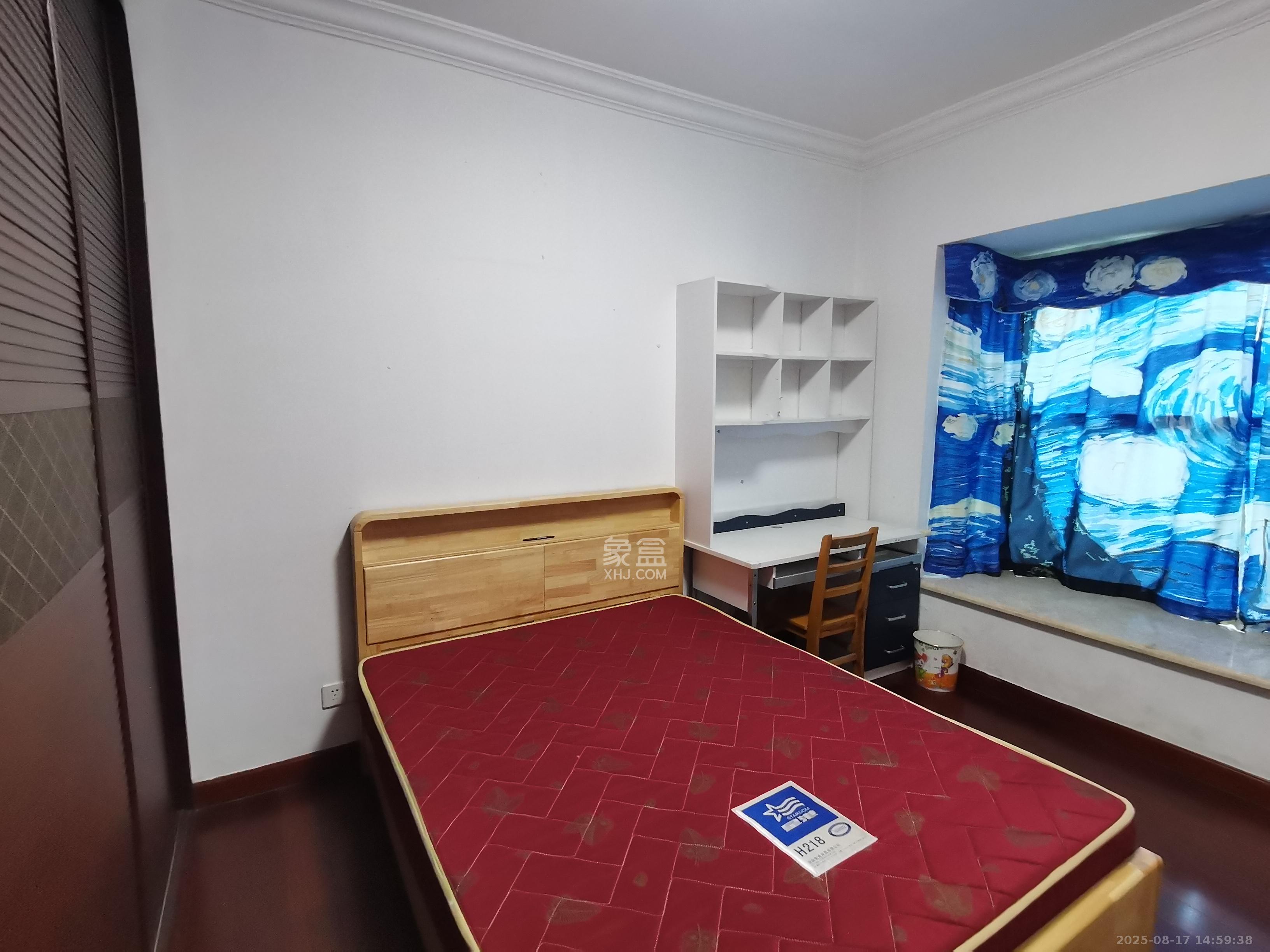 恒大华府  3室2厅1卫    3600.0元/月 恒大华府  3室2厅1卫    3600.0元/月室内图