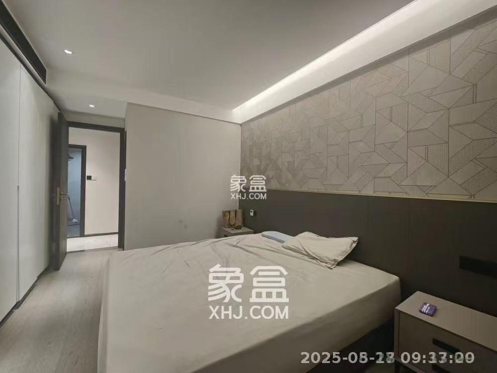 万达华府  3室2厅2卫   73.80万室内图