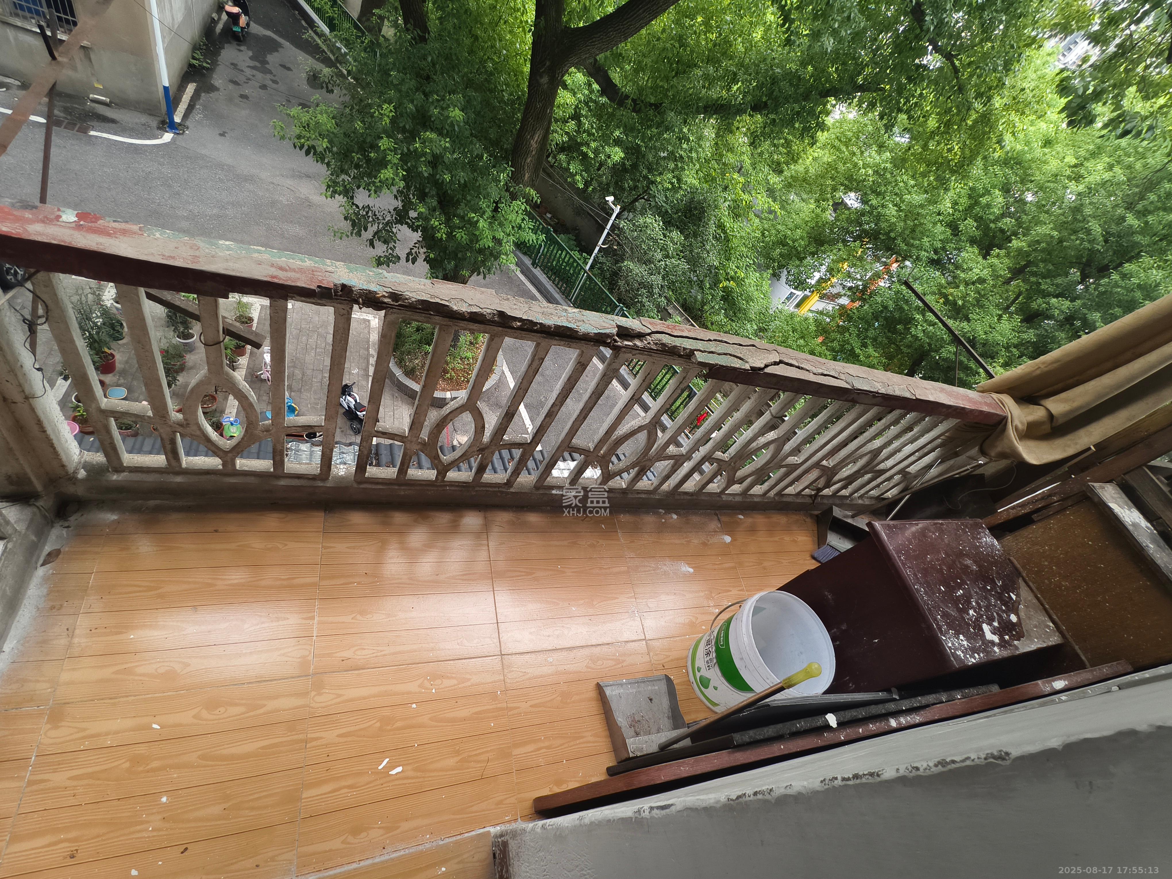 丽臣小区  1室1厅1卫    850.0元/月室内图