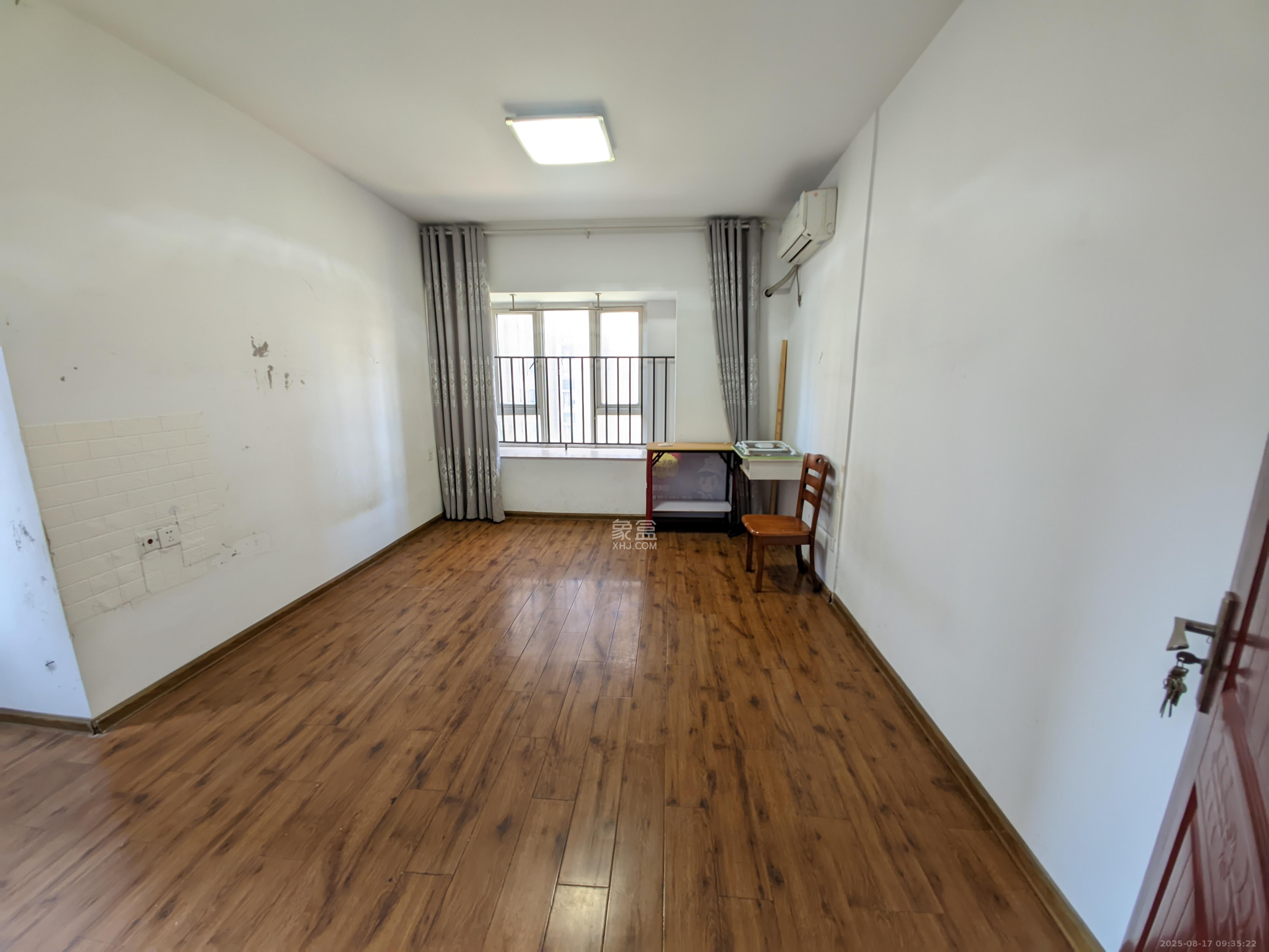 金地格林公馆 3室2厅2卫 3000.0元/月 金地格林公馆 3室2厅2卫 3000.0元/月室内图