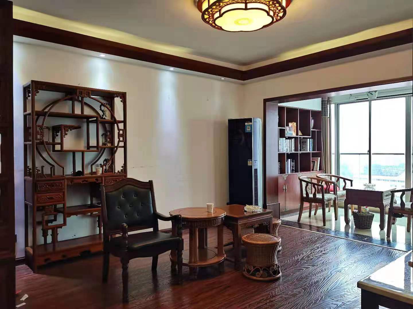 宇元万向城  2室1厅1卫   1800.00元/月室内图