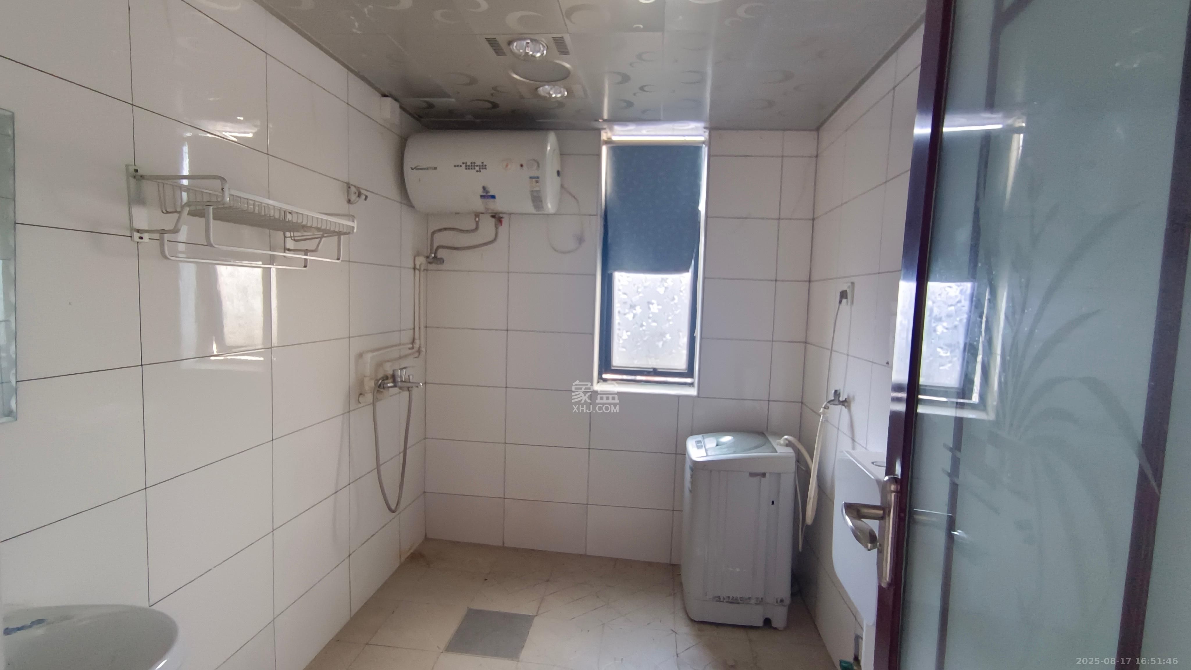 湘江世纪城临江苑  4室2厅1卫    2200.0元/月室内图