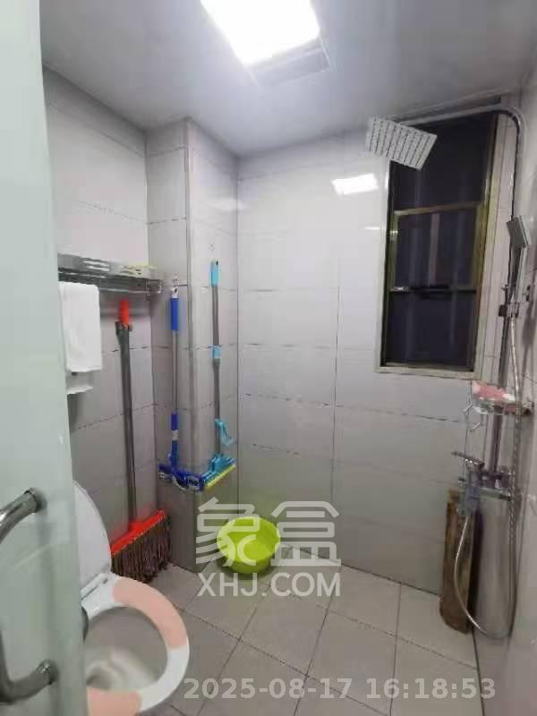 梅溪湖金茂湾  3室1厅1卫   3200.00元/月室内图