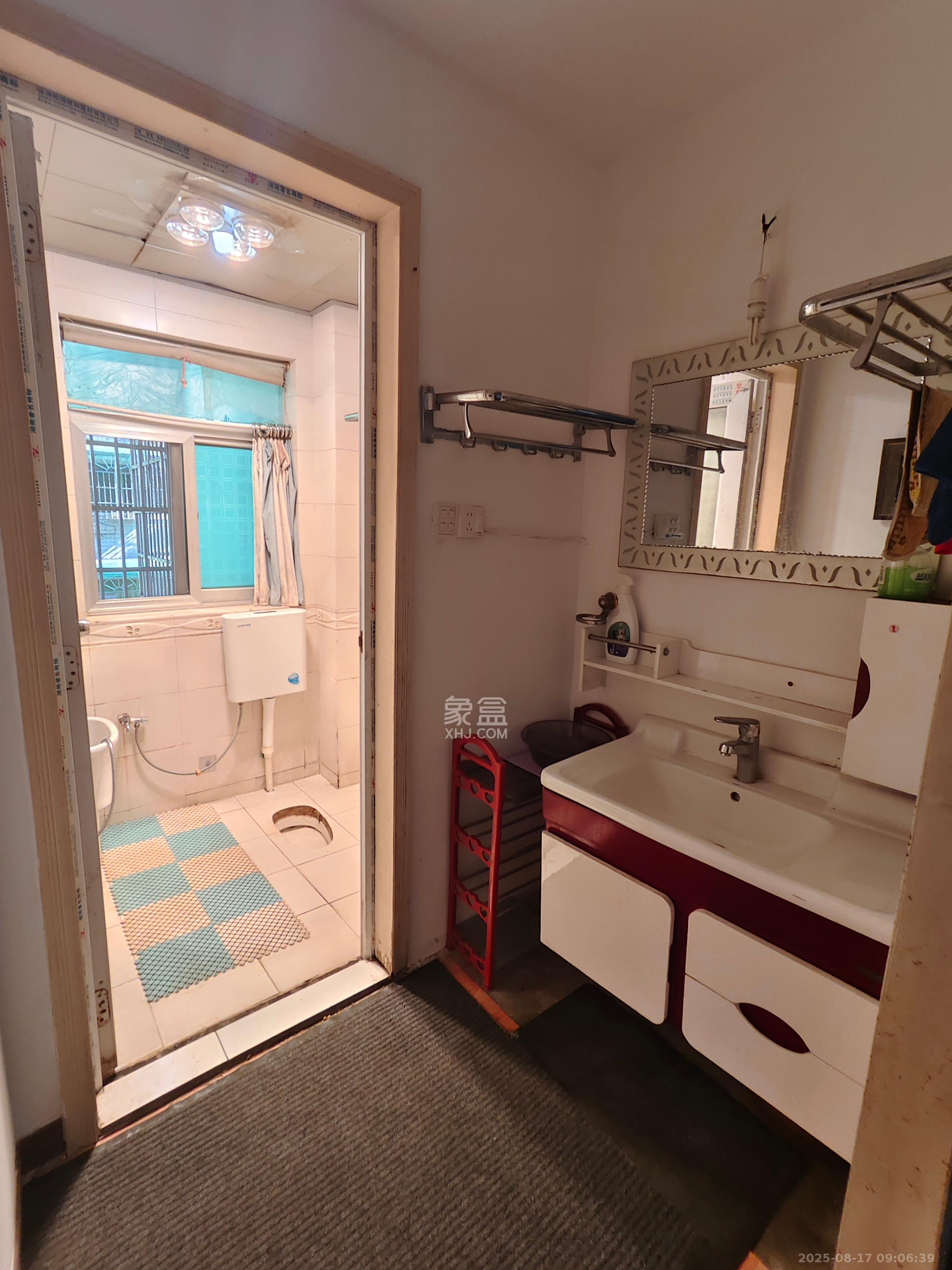 德邦新村 3室2厅2卫 1800.0元/月 德邦新村 3室2厅2卫 1800.0元/月室内图