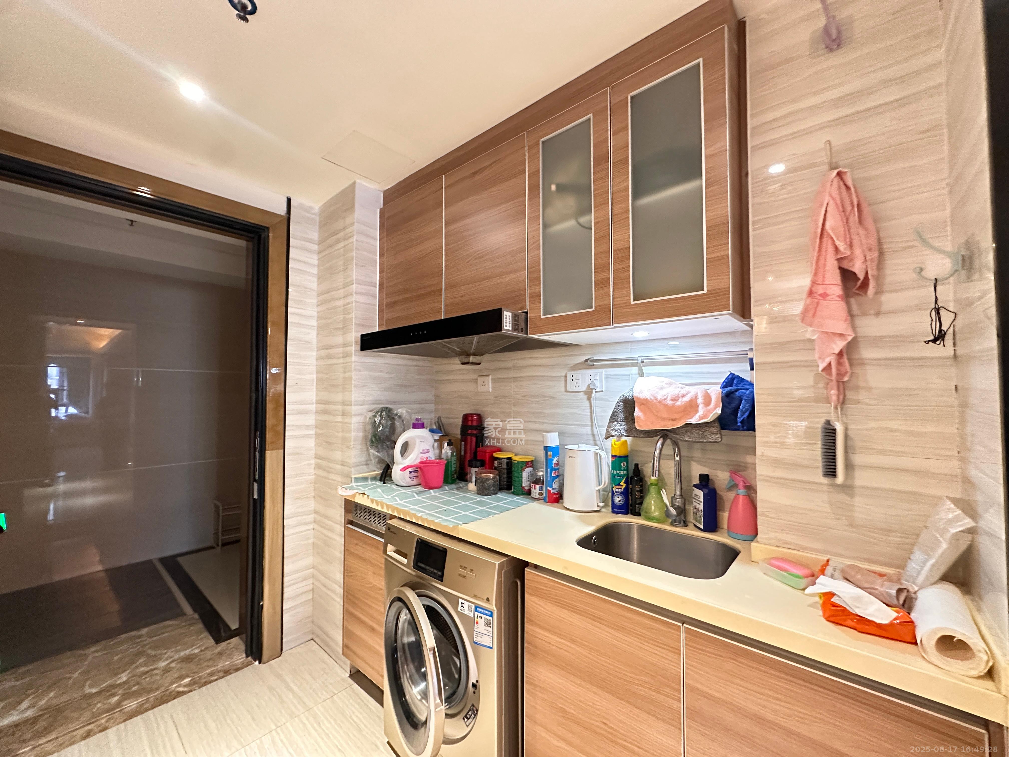 恒大国际广场 1室1厅1卫 1500.0元/月 恒大国际广场 1室1厅1卫 1500.0元/月室内图