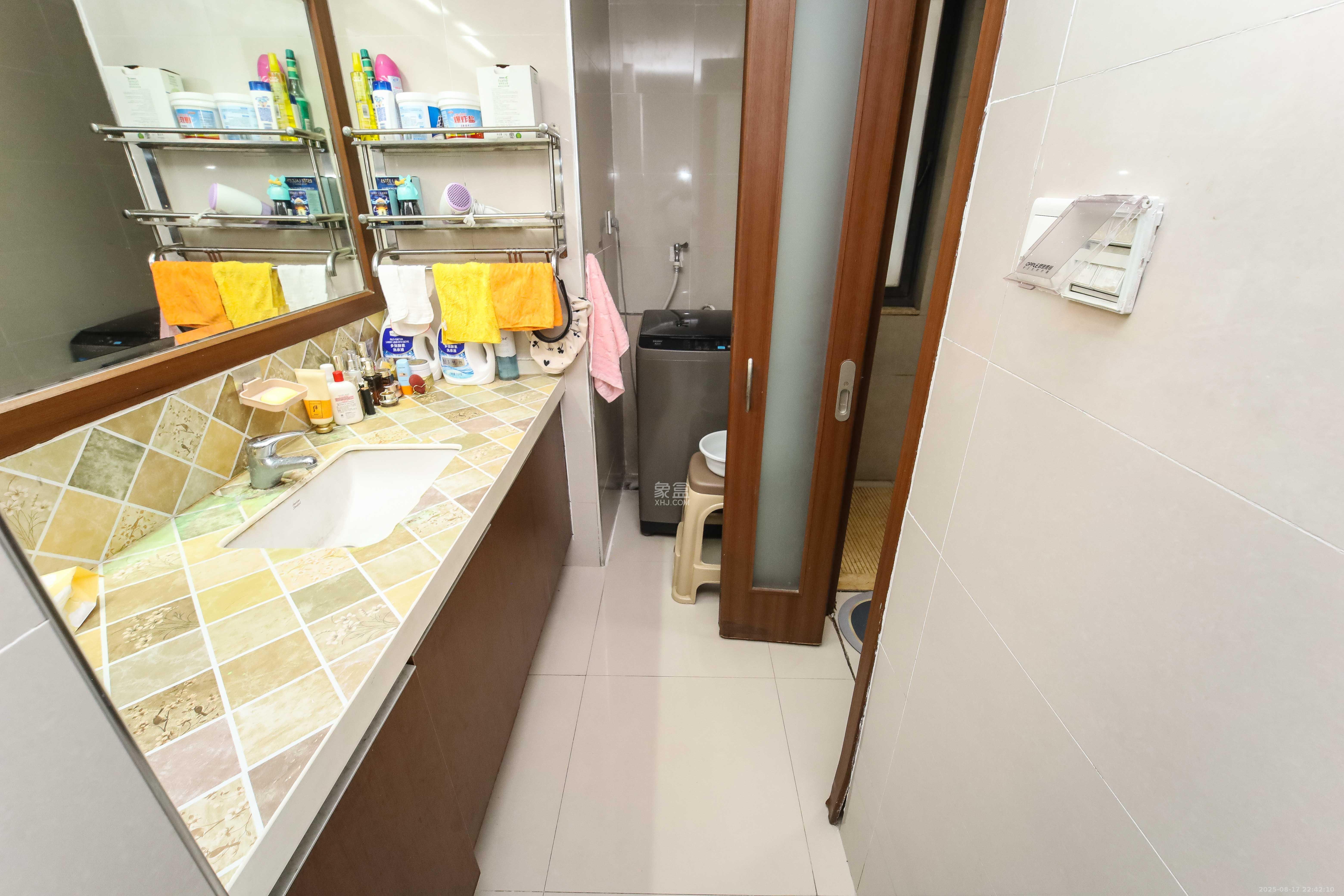 万科金域蓝湾  3室2厅1卫    85.0万 万科金域蓝湾  3室2厅1卫    85.0万卫生间