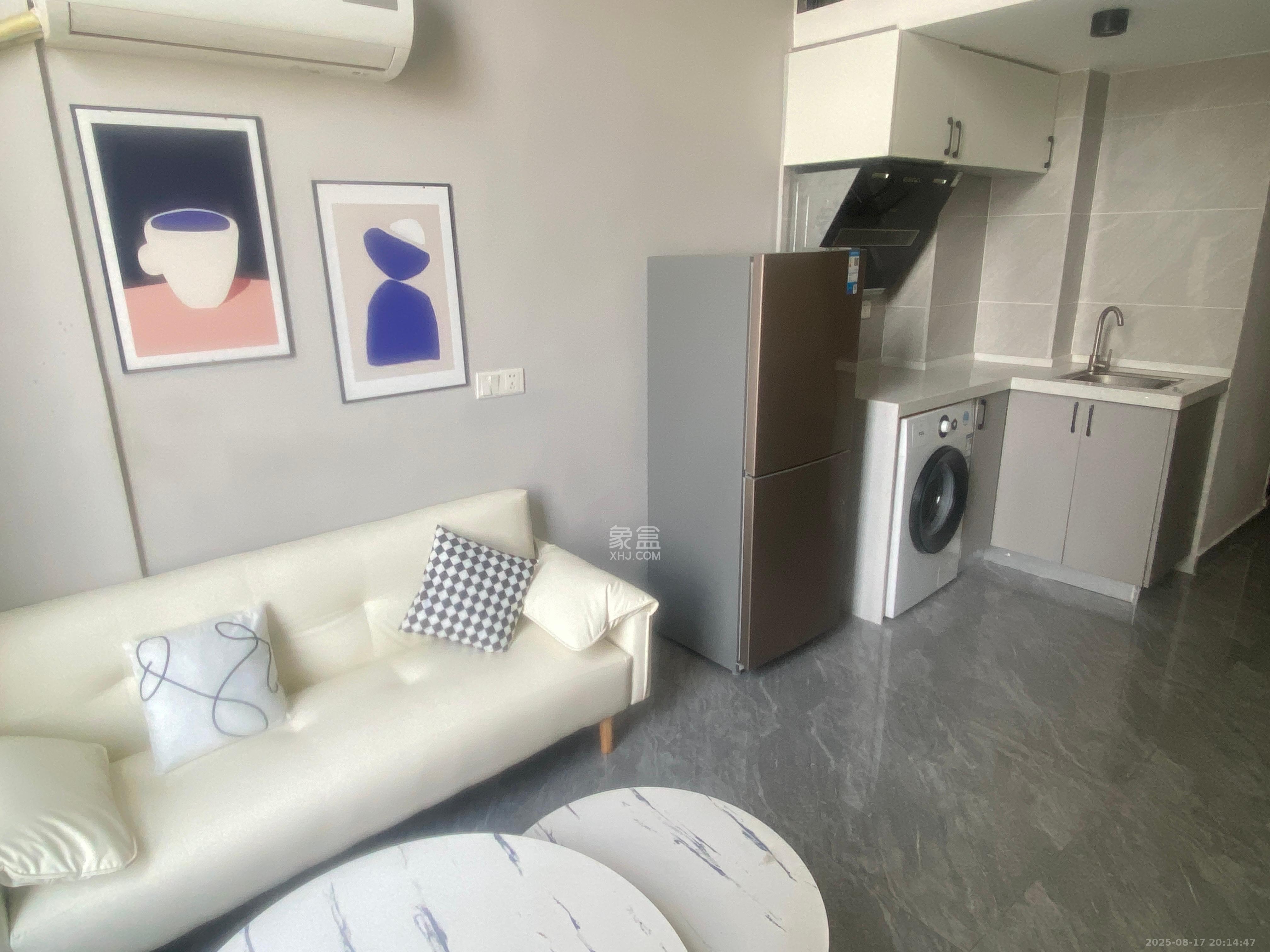 佳兆业云顶都汇  2室1厅1卫    2200.0元/月室内图