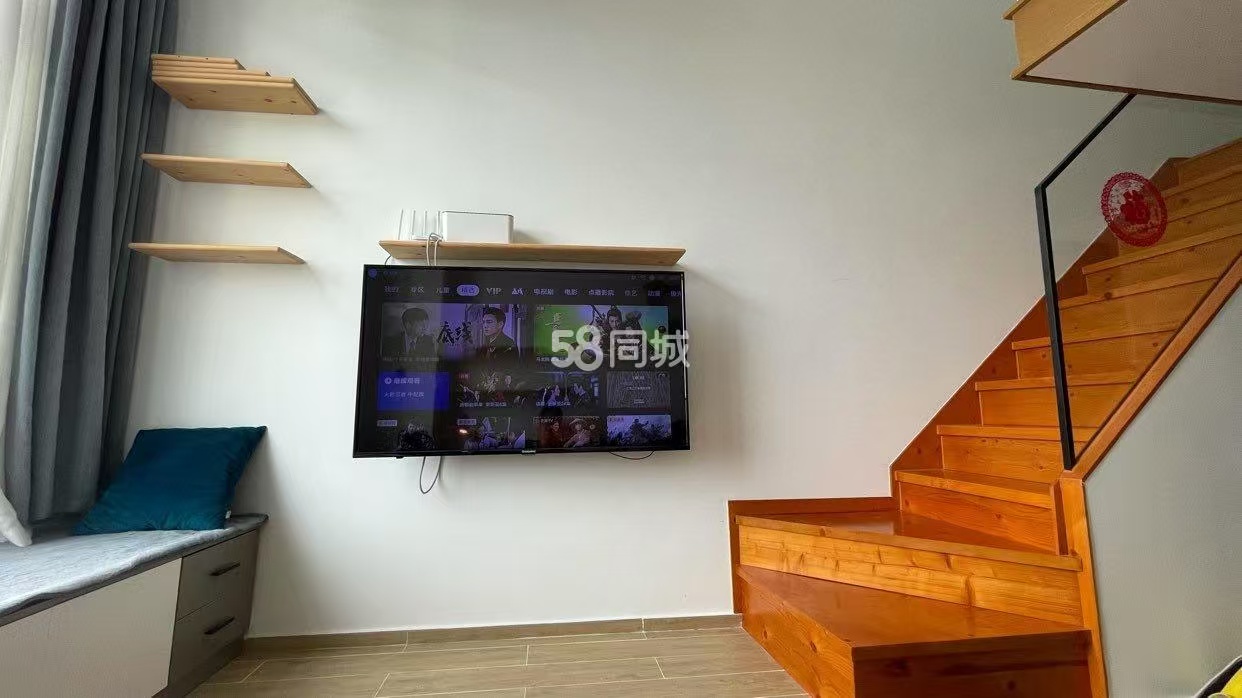 保利中央海岸一二期  1室1厅1卫   2200.00元/月室内图