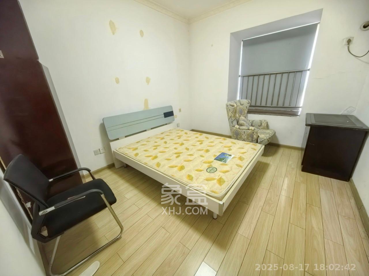 上河国际C区 2室2厅2卫 2000.0元/月 上河国际C区 2室2厅2卫 2000.0元/月室内图