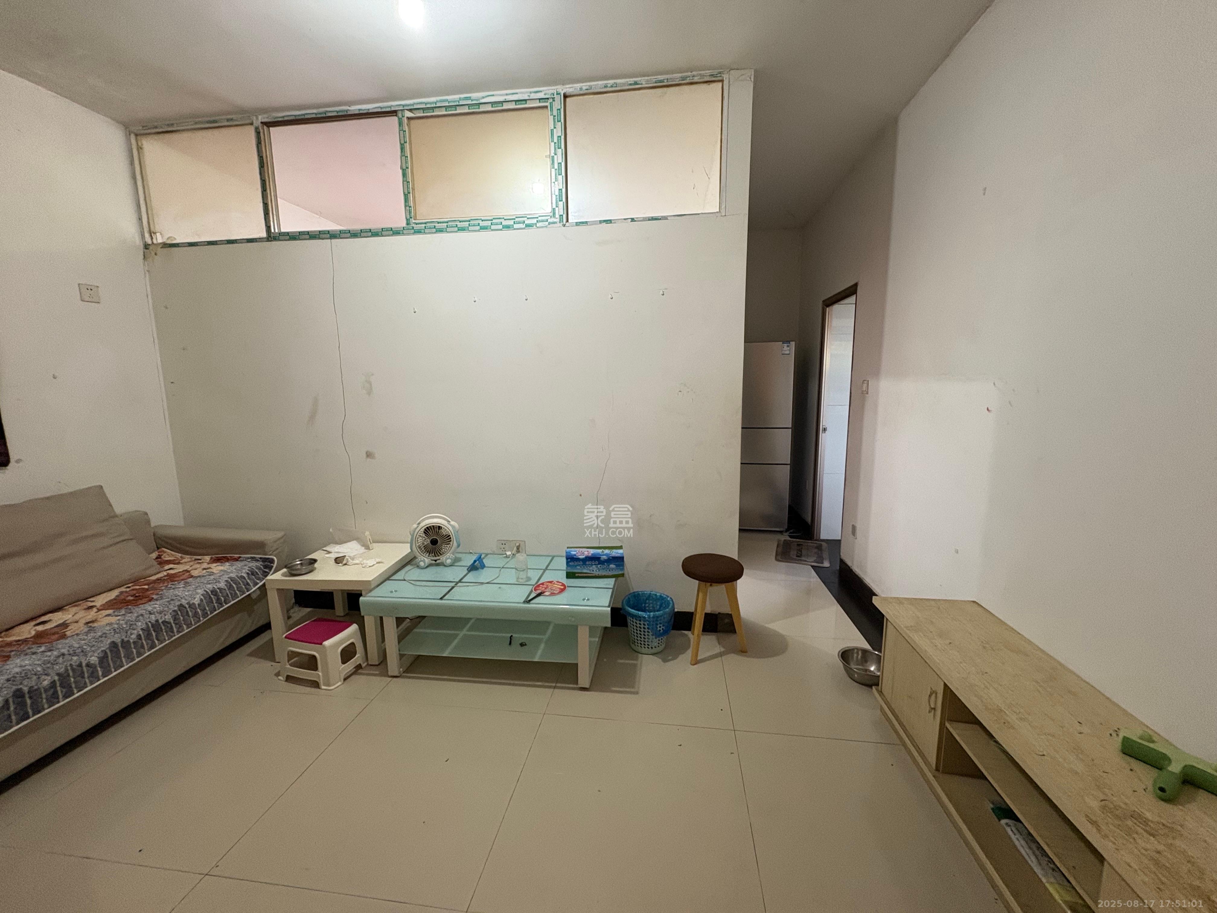 兴联母山小区 2室1厅1卫 1200.0元/月 兴联母山小区 2室1厅1卫 1200.0元/月室内图