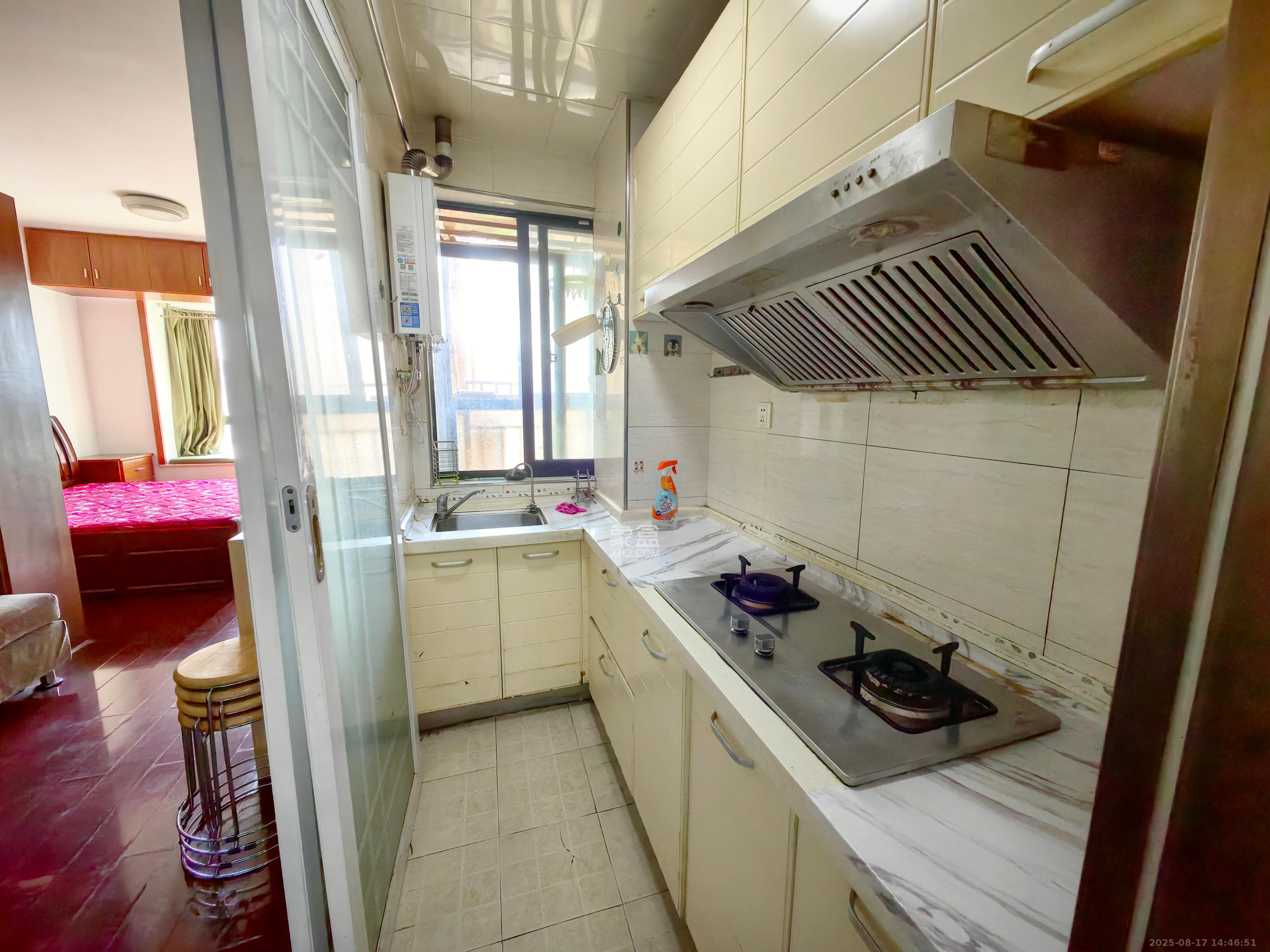 兴威帕克水岸  1室1厅1卫    1500.0元/月 兴威帕克水岸  1室1厅1卫    1500.0元/月室内图