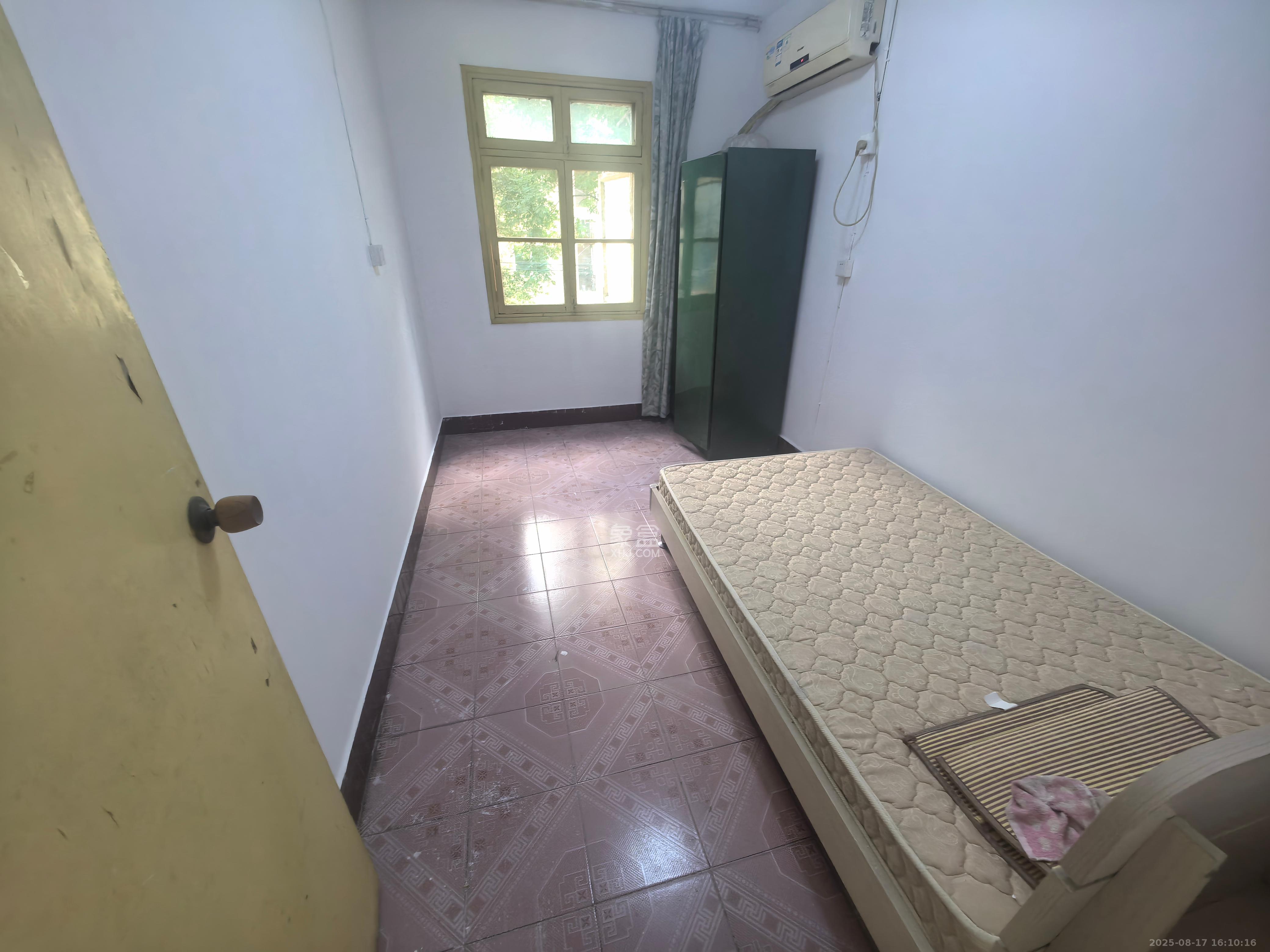 砚瓦池社区(药材公司宿舍) 2室2厅1卫 1500.0元/月 砚瓦池社区(药材公司宿舍) 2室2厅1卫 1500.0元/月室内图