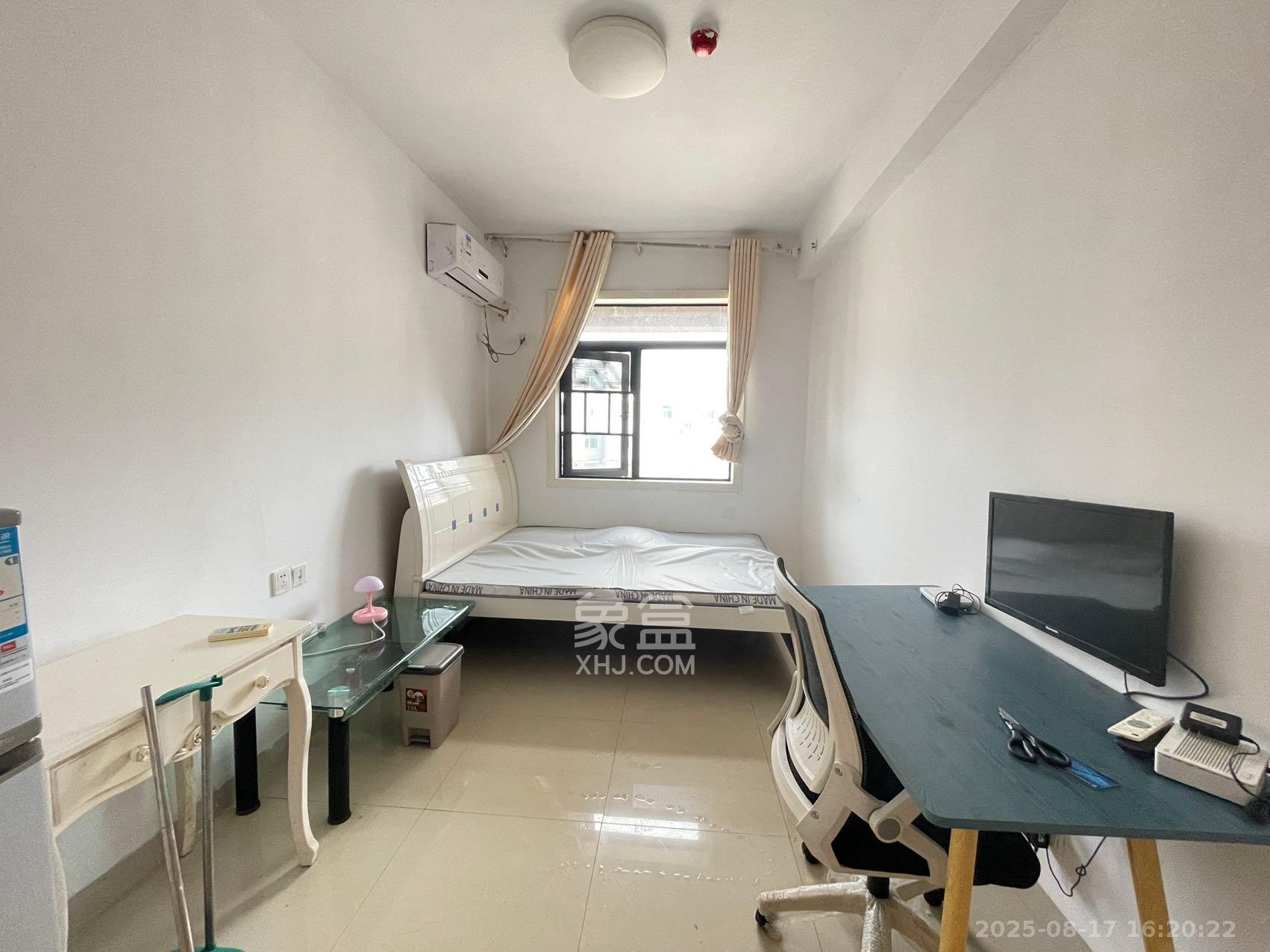 佳兴国际汇 1室1厅1卫 1200.0元/月 佳兴国际汇 1室1厅1卫 1200.0元/月室内图