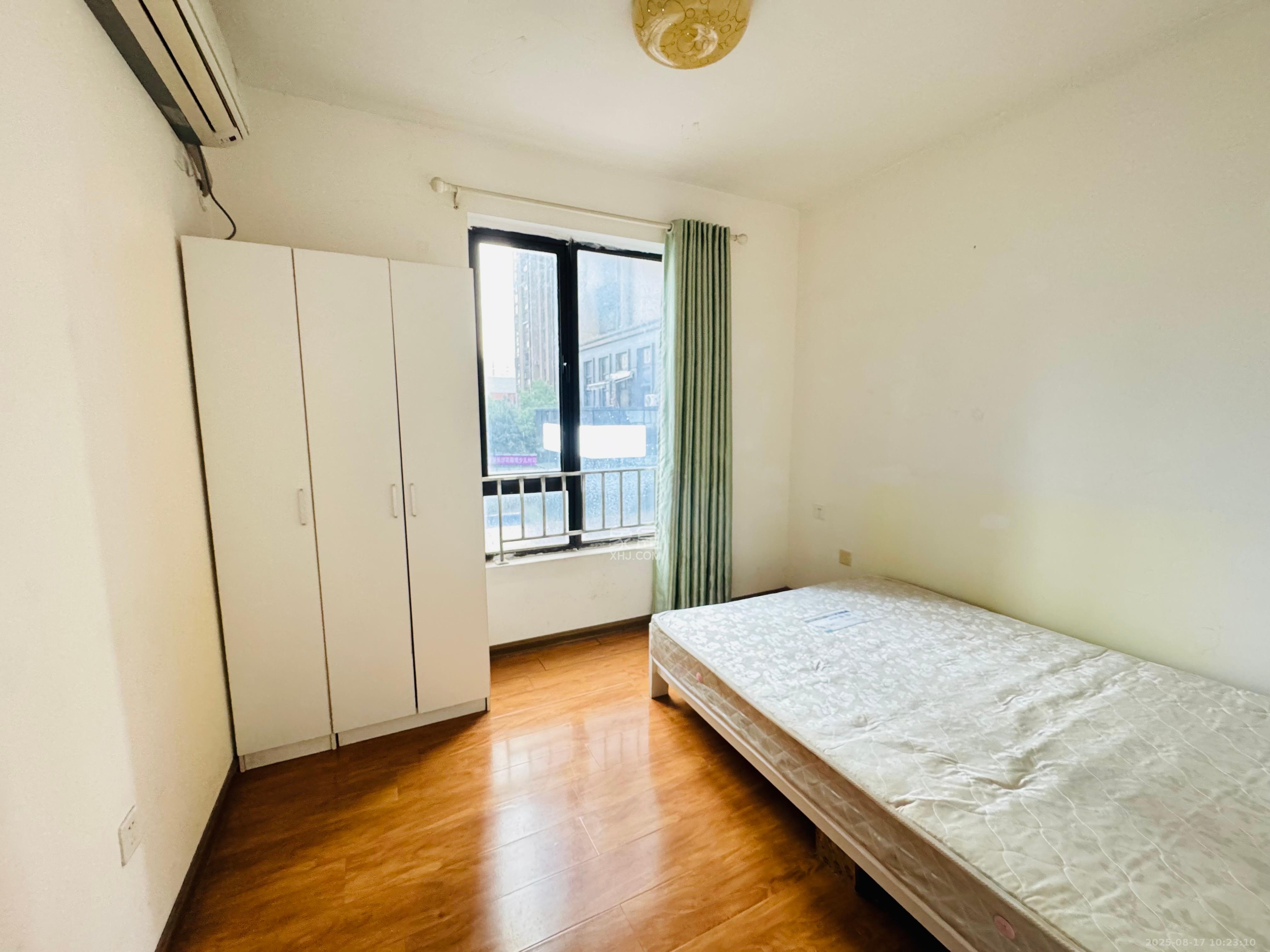 协信星澜汇  3室2厅1卫    2400.0元/月室内图