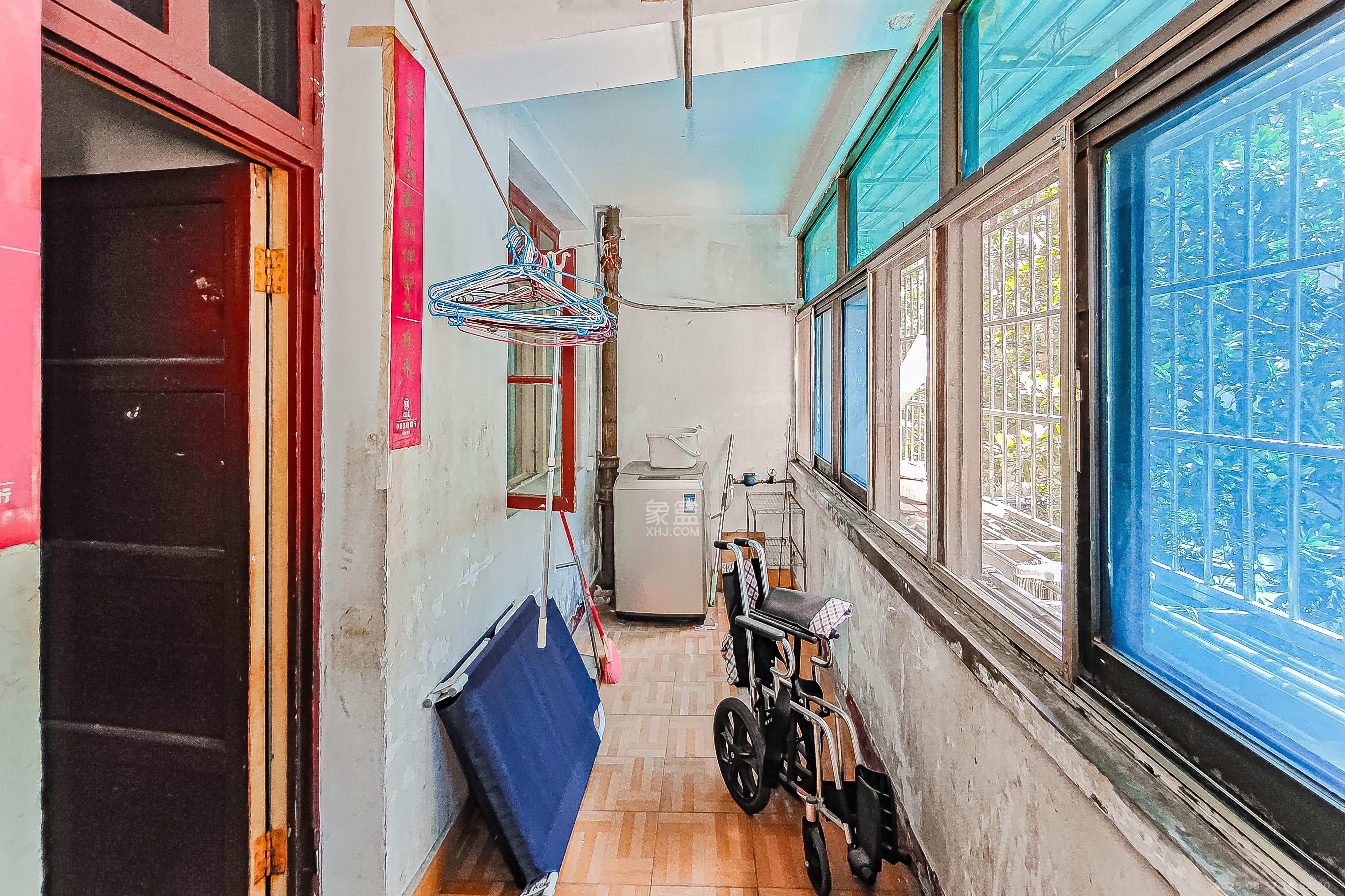 造化塘  2室2厅1卫    42.0万阳台