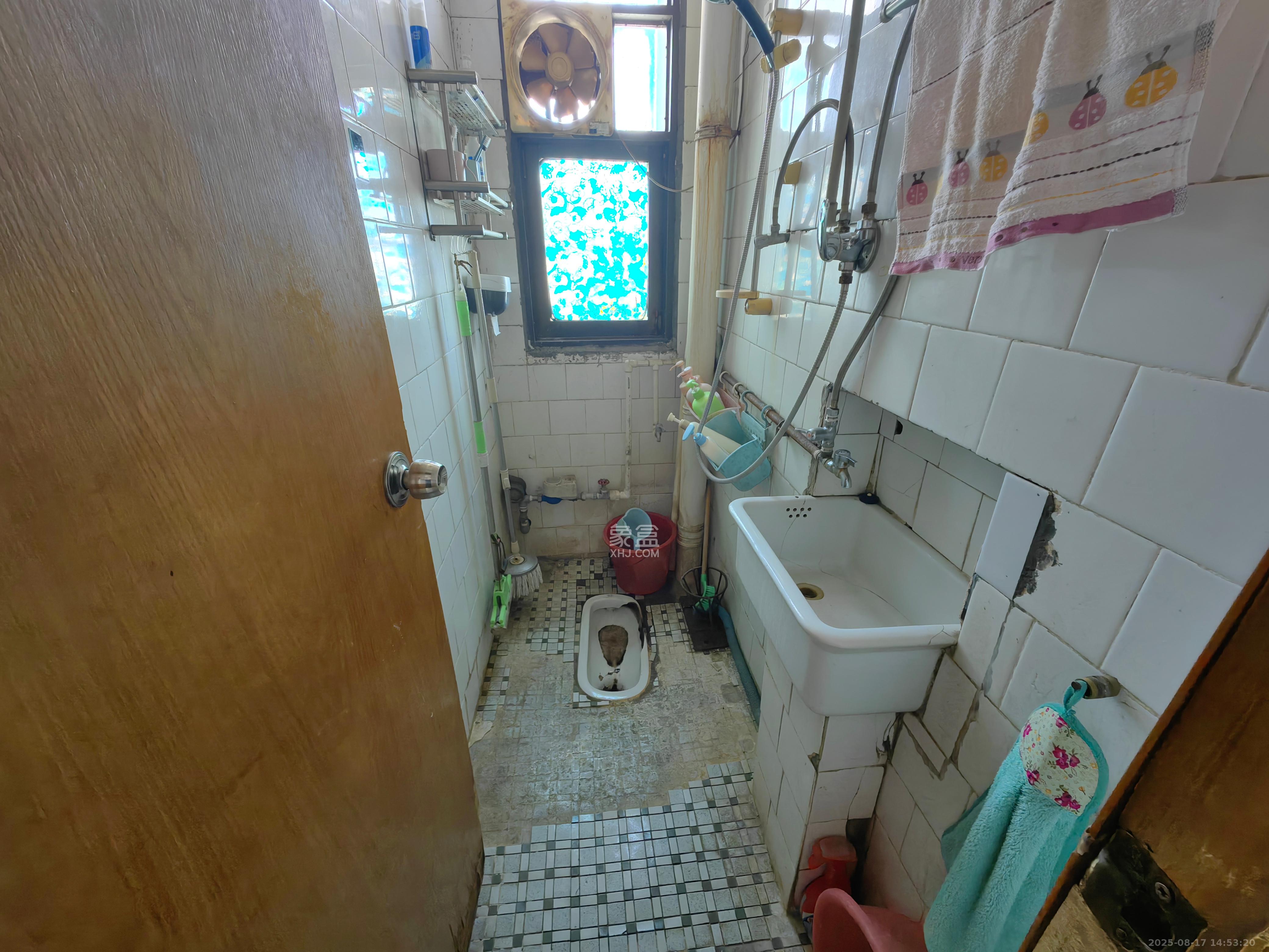 狮子山二片  2室1厅1卫   1200.00元/月室内图