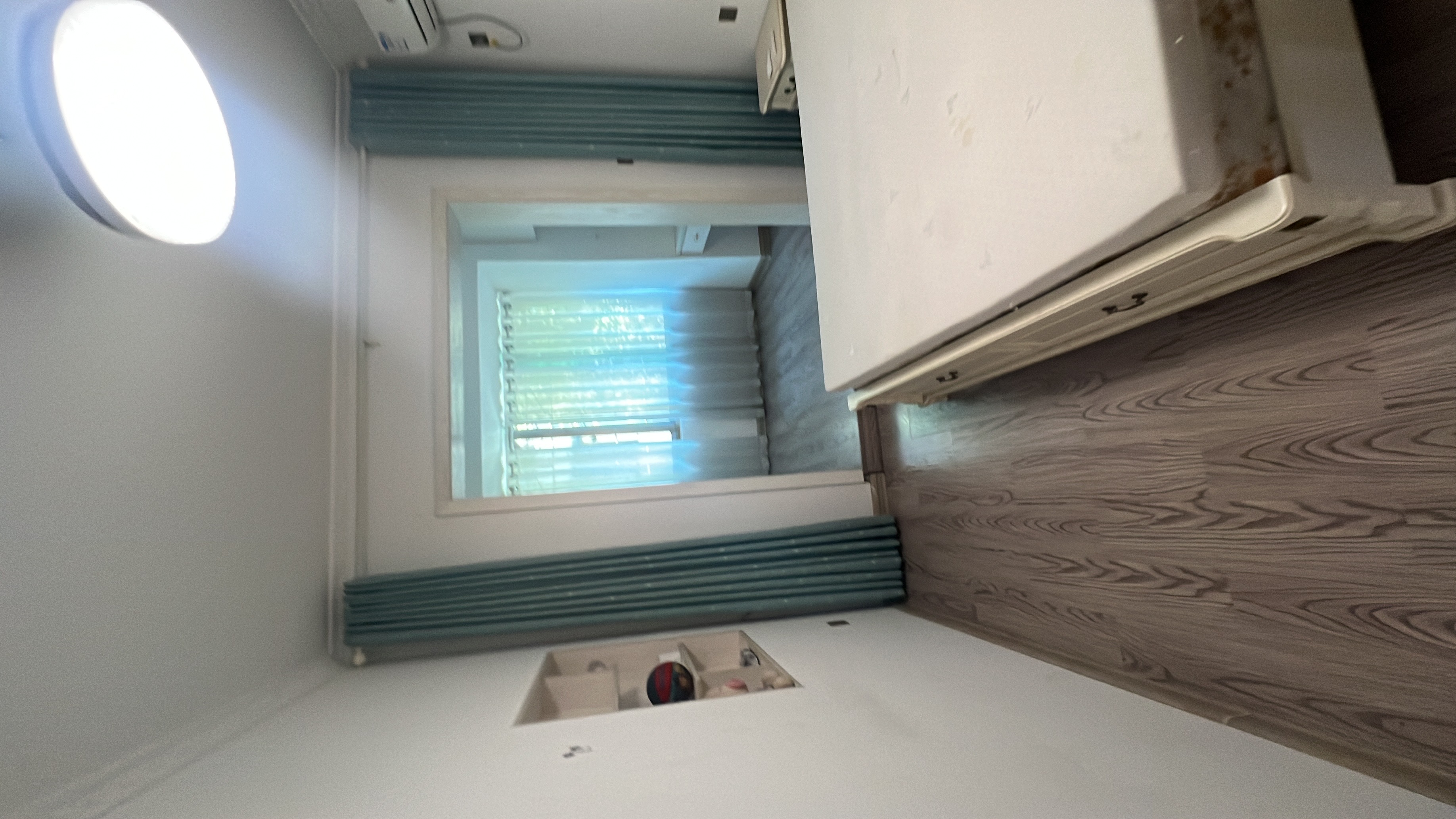 农业农机学校院内家属楼 3室1厅1卫 1000.0元/月 农业农机学校院内家属楼 3室1厅1卫 1000.0元/月室内图