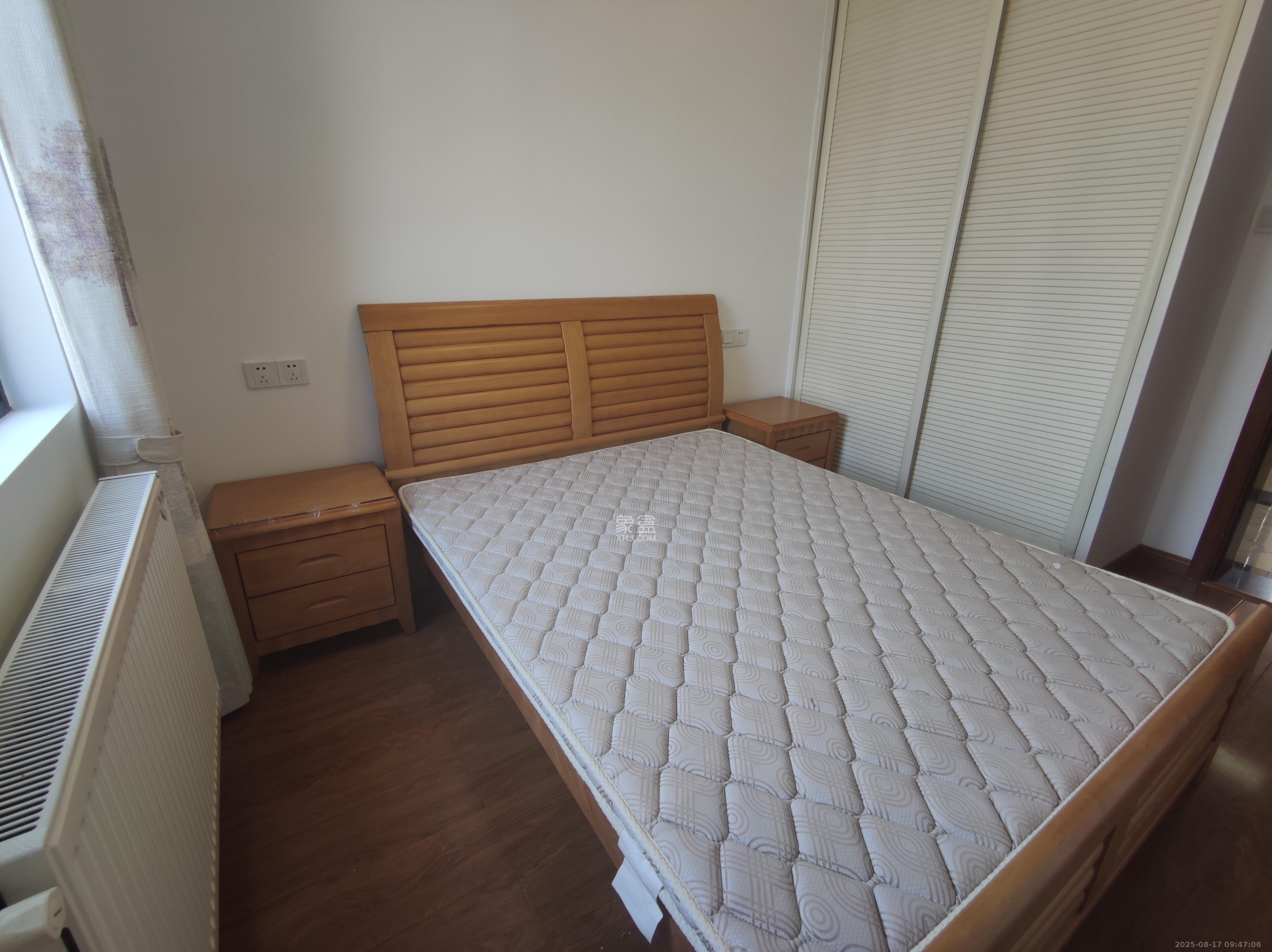 世茂外滩里(世茂铂翠湾三期) 4室2厅2卫 3800.0元/月 世茂外滩里(世茂铂翠湾三期) 4室2厅2卫 3800.0元/月室内图